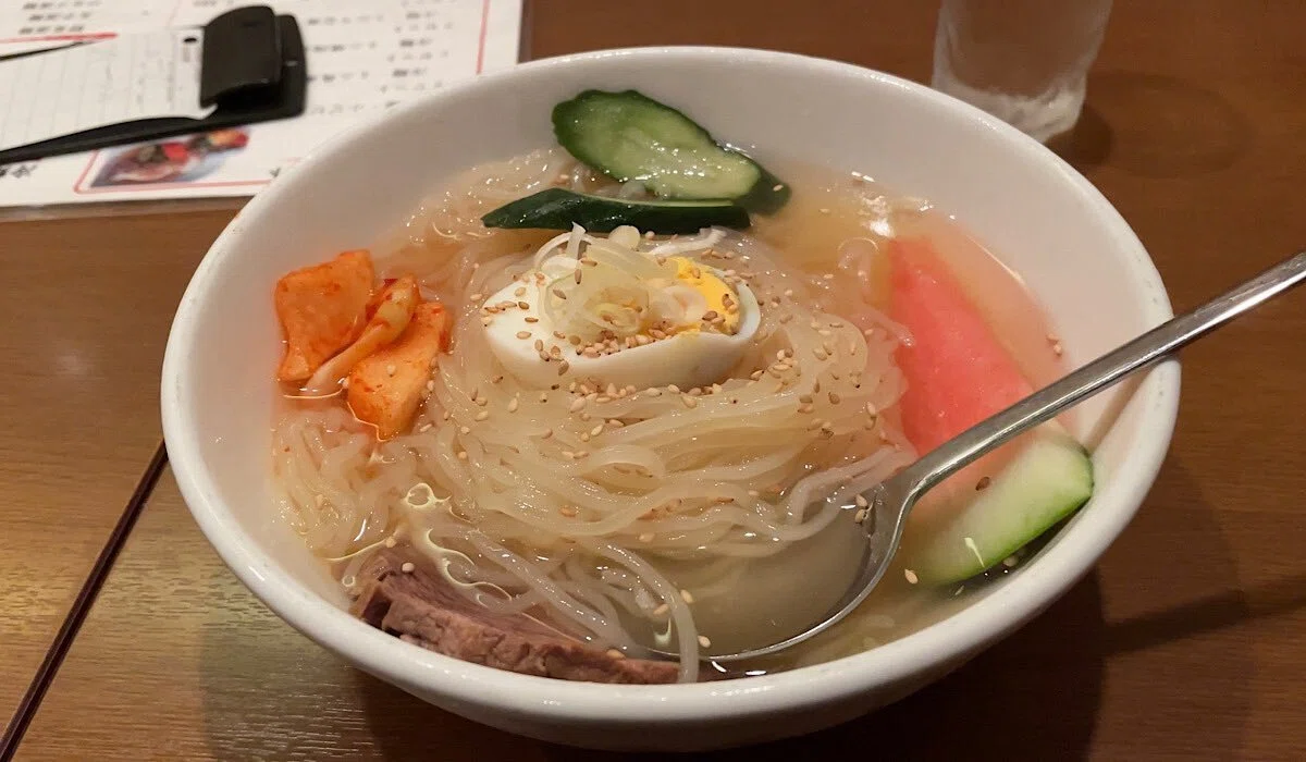 盛岡市街地グルメ(盛岡冷麺)