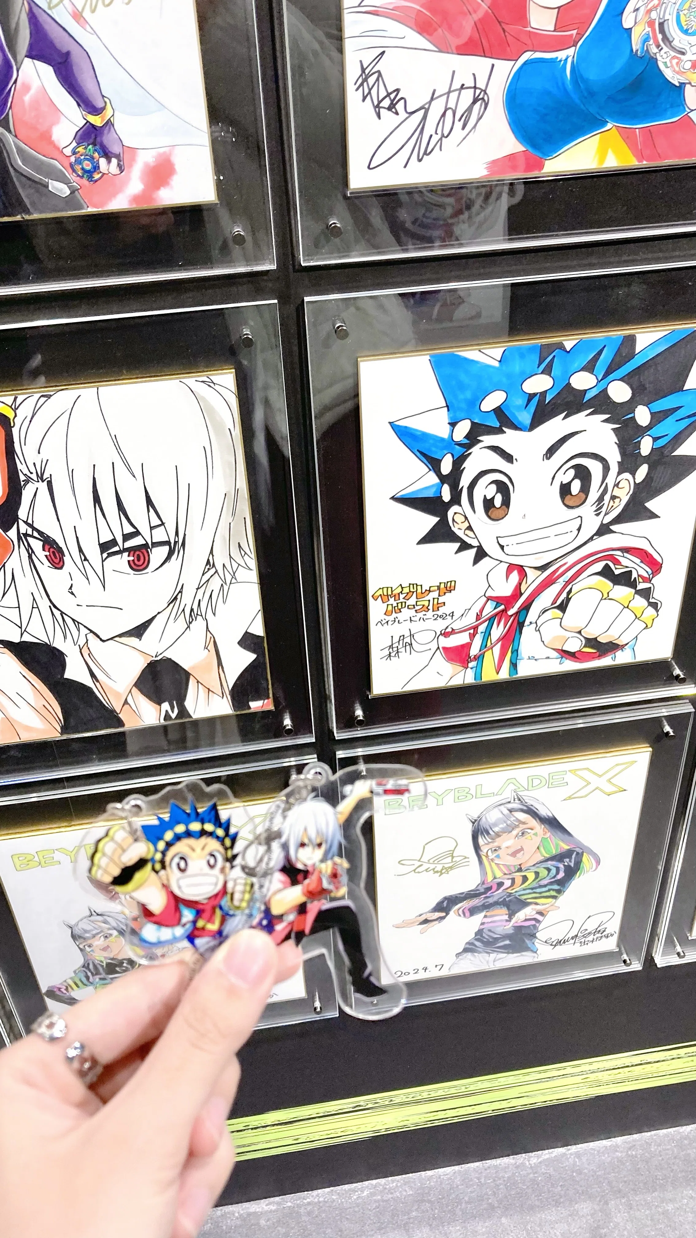 ベイブレードｘ　ベイブレードバー　アクリルキーホルダー　コースター　缶バッジ BEYBLADE ベイブレードBEYBLADE xBAR X ベイブレードバー アクリル