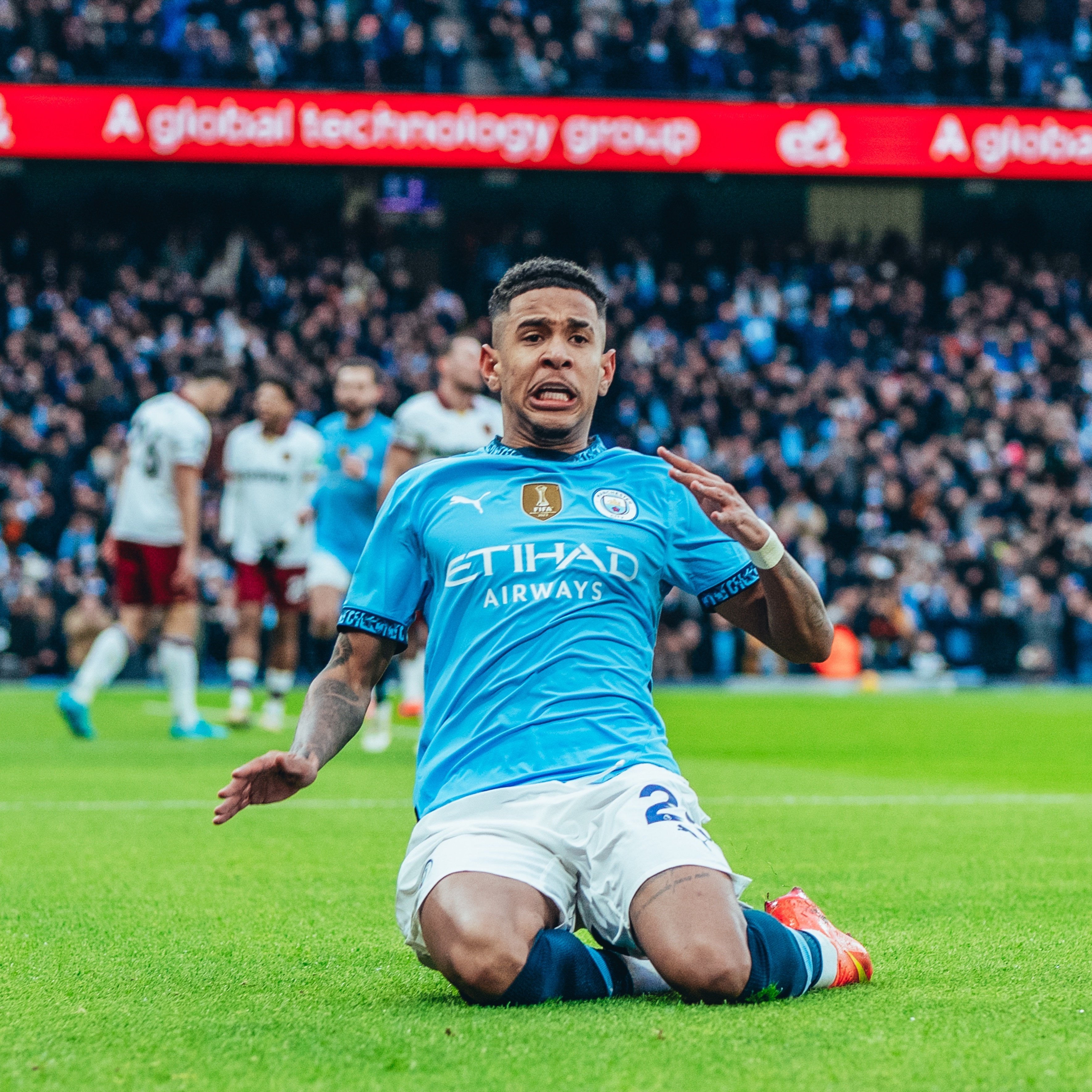 新年初戦で圧巻の勝利—再び輝いたサビーニョとマンチェスターシティの