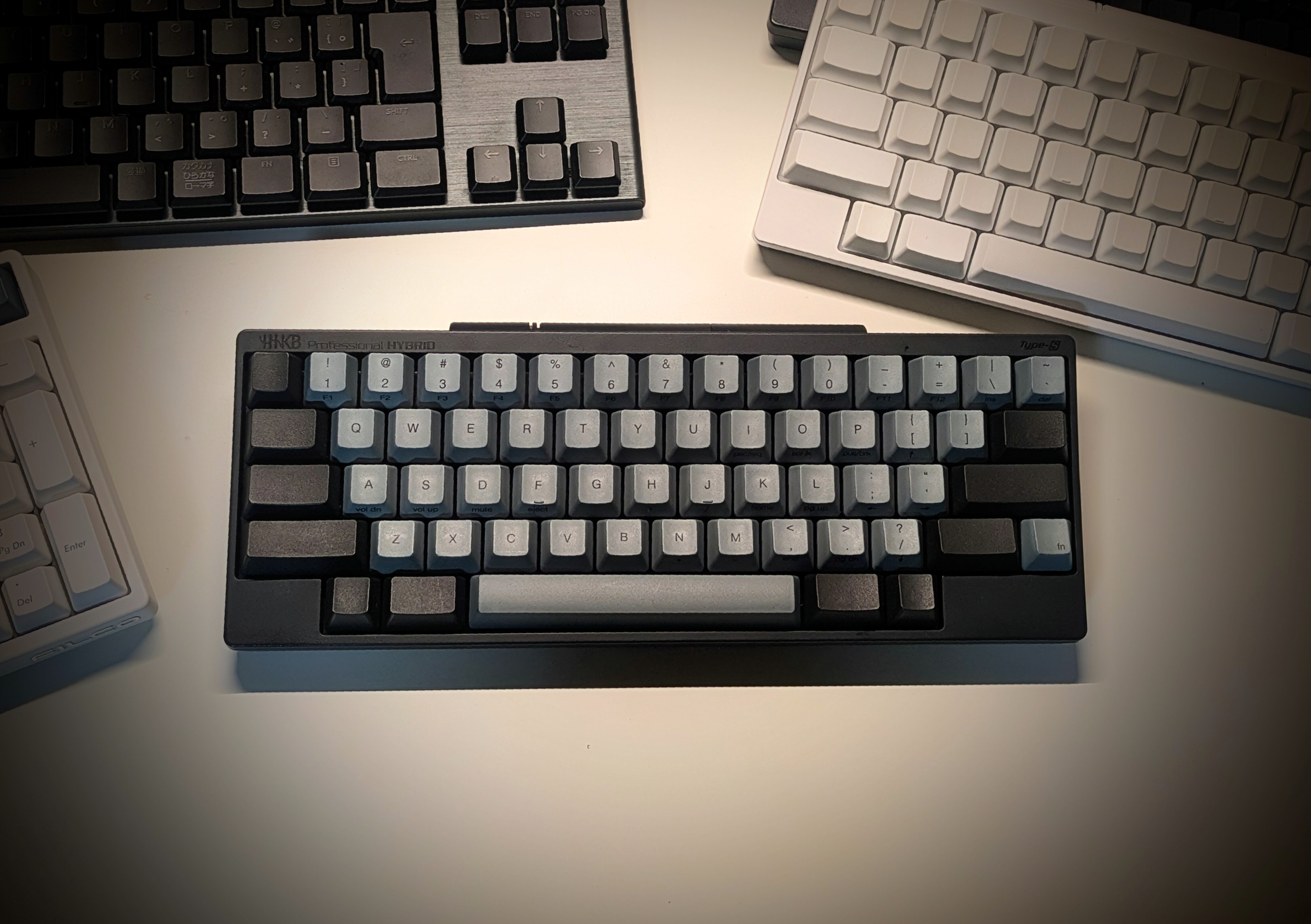 hhkk様　４点おまとめ hhkk様 おまとめ hhkk様 4点おまとめ Happy Hacking Keyboard で右