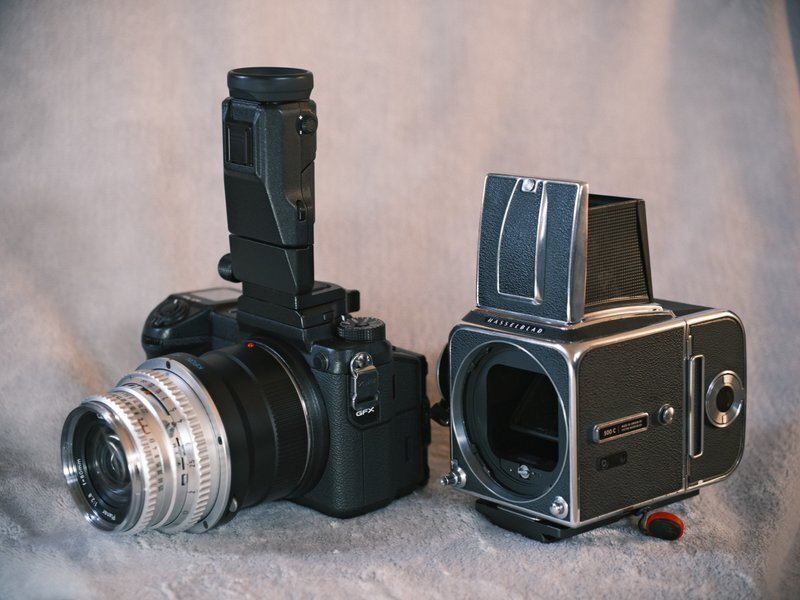 レビュー】おかえり、ハッセルブラッド。 Planar C 80mm F2.8を レビュー】おかえり、ハッセルブラッド。 Planar C 80mm F2.8を