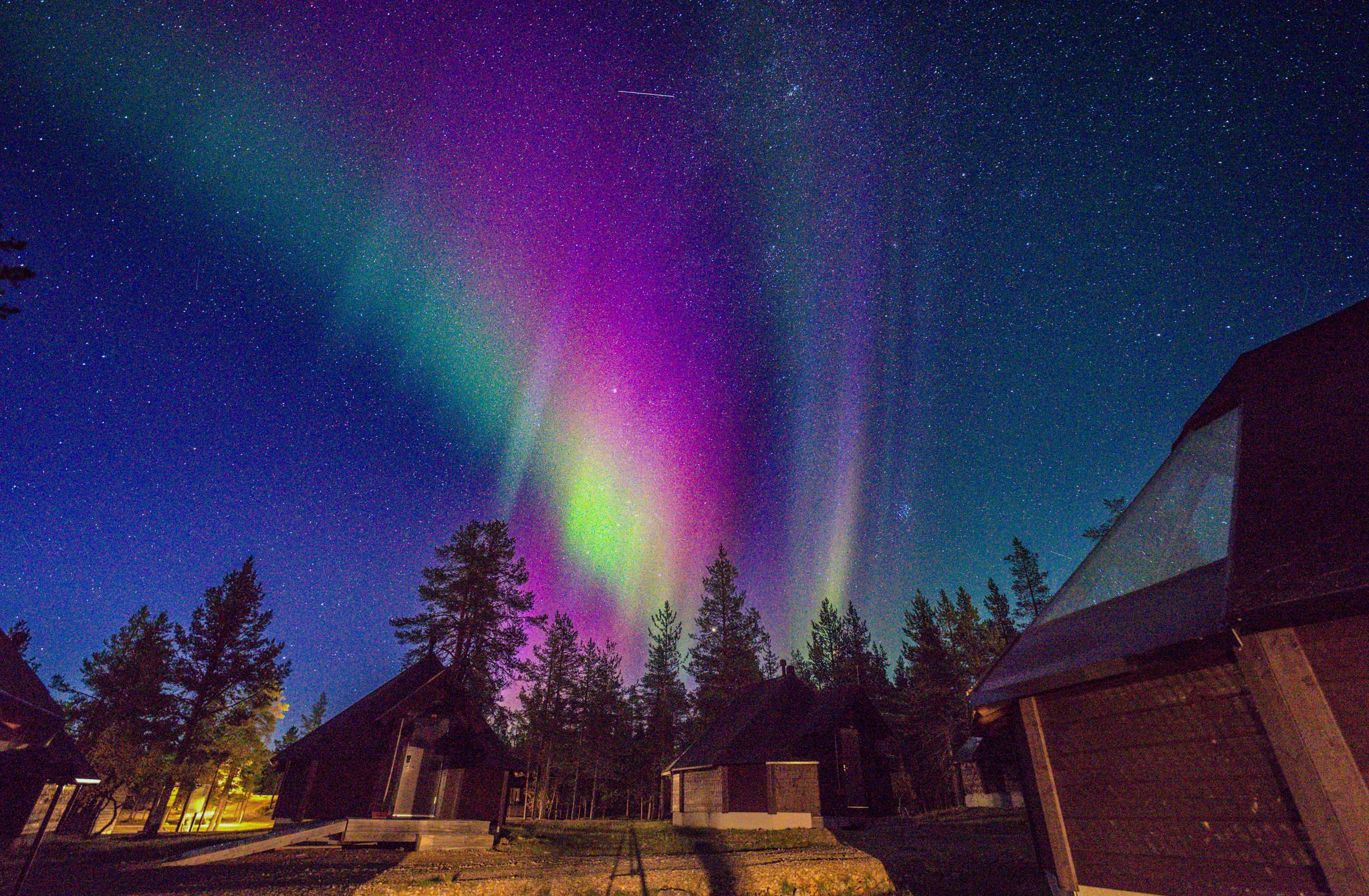 北欧旅行記】フィンランド編🇫🇮#1 世界遺産の岩絵とガラスイグルーで