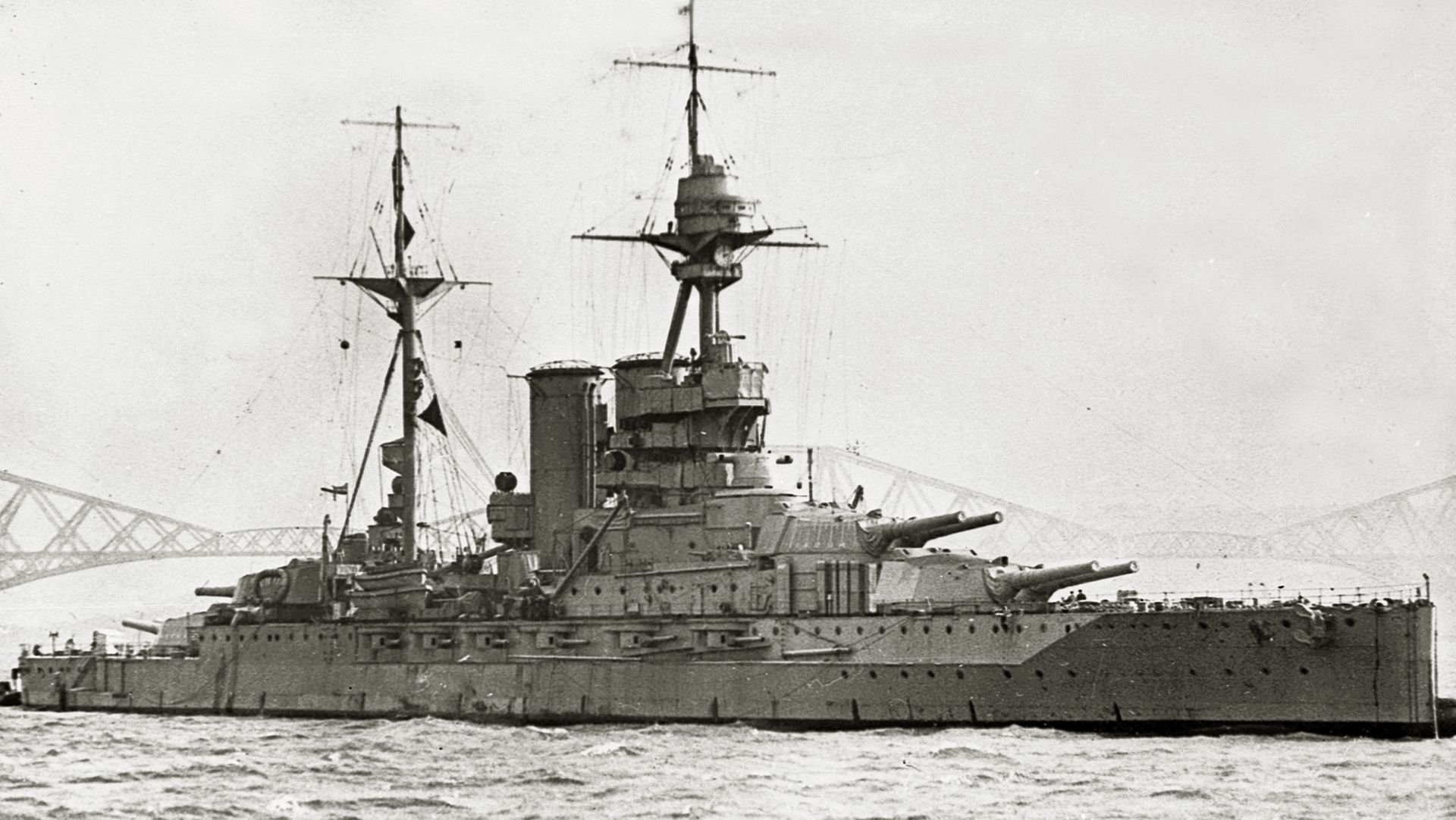 H.M.S. Queen Elizabeth Class 1941 英国海軍クイーン