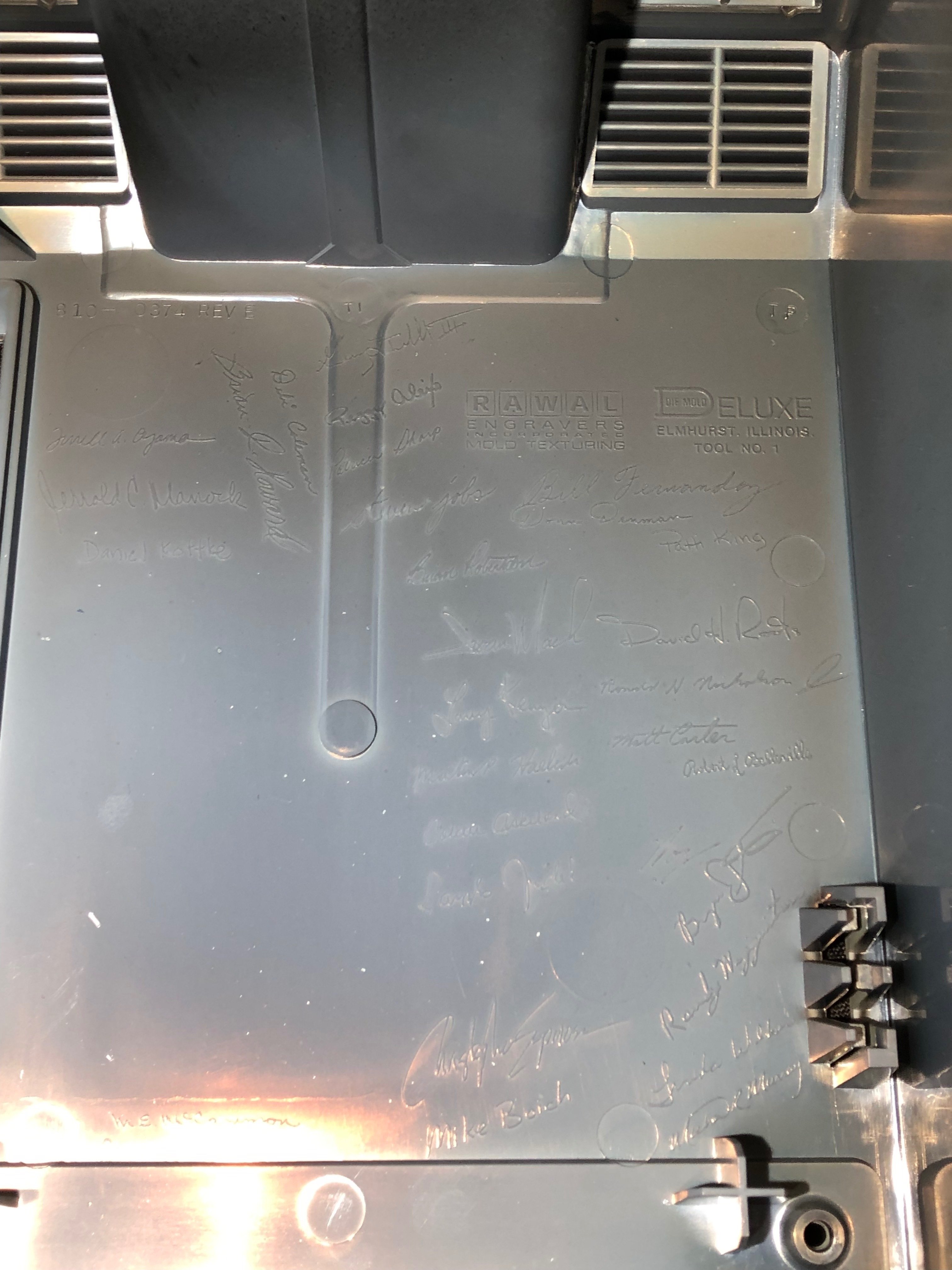 Macintosh Plus 修理！ Part 1｜Tookato