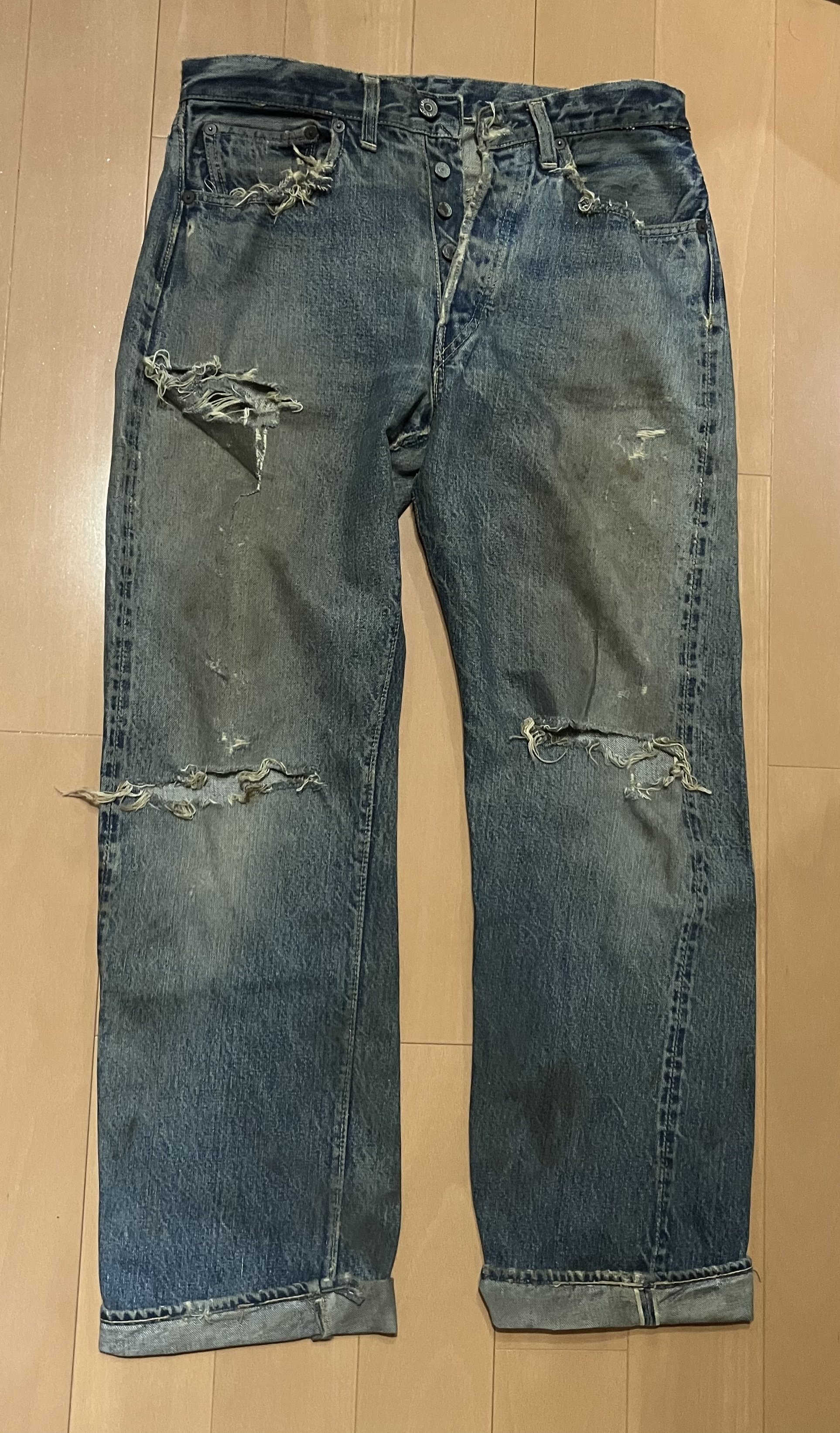 学生時代に購入した501XX(？)の年代を考察する | リーバイス育成記 #7