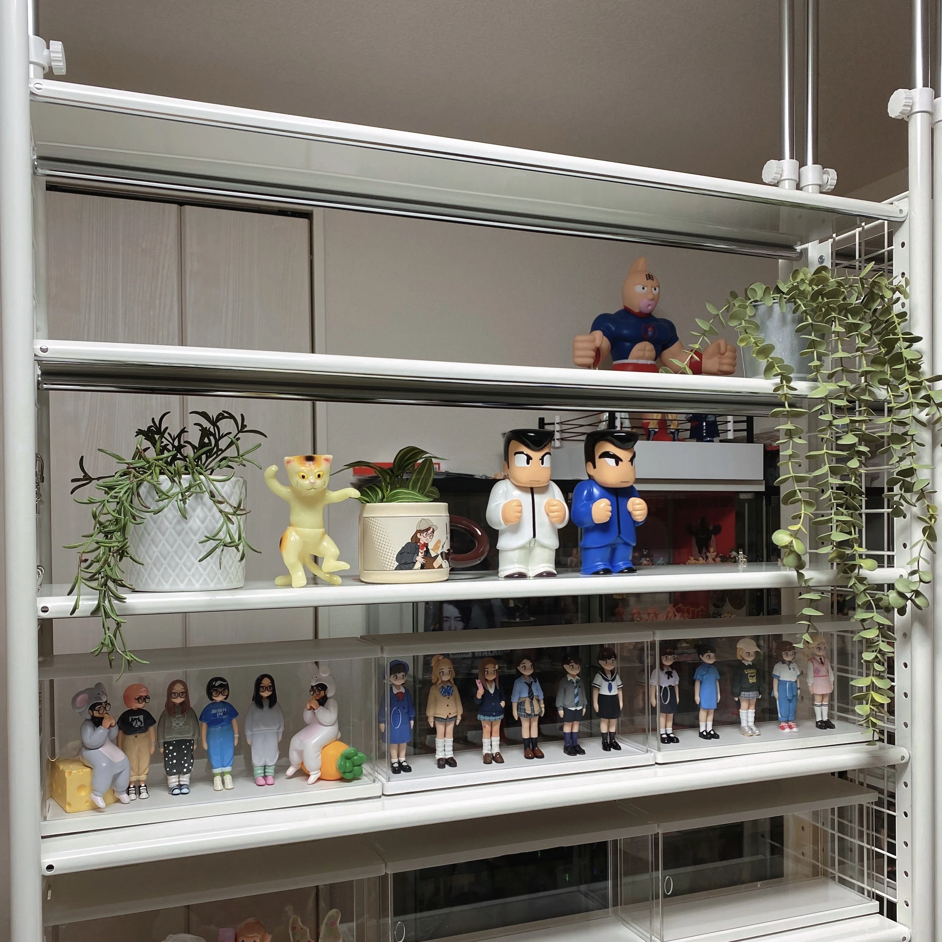 大掃除再開そしてフィギュア棚を追加｜あらごん