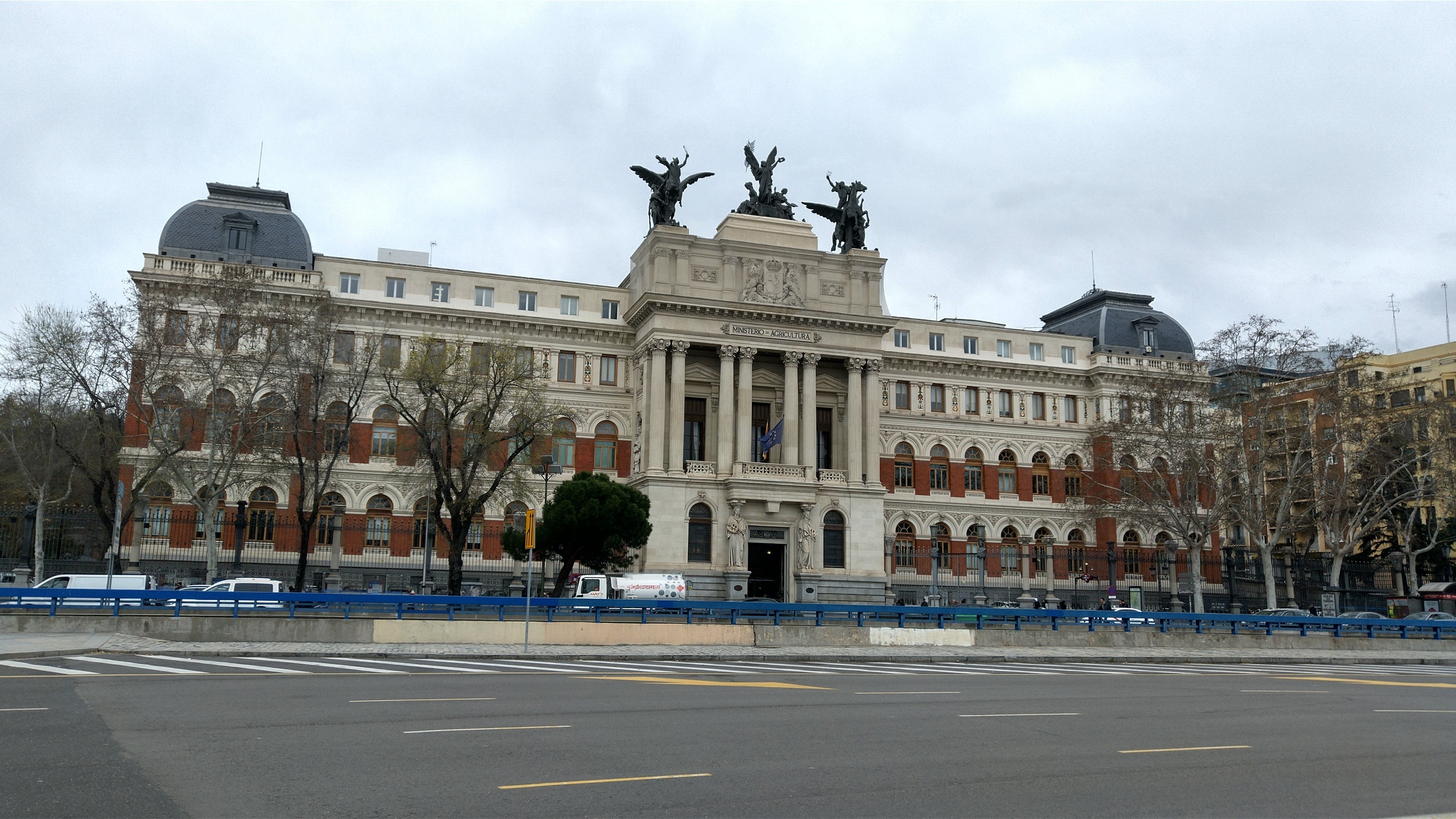 スペインマドリード スペイン旅行2024 1日目 マドリード(0)｜NASUBOUYA