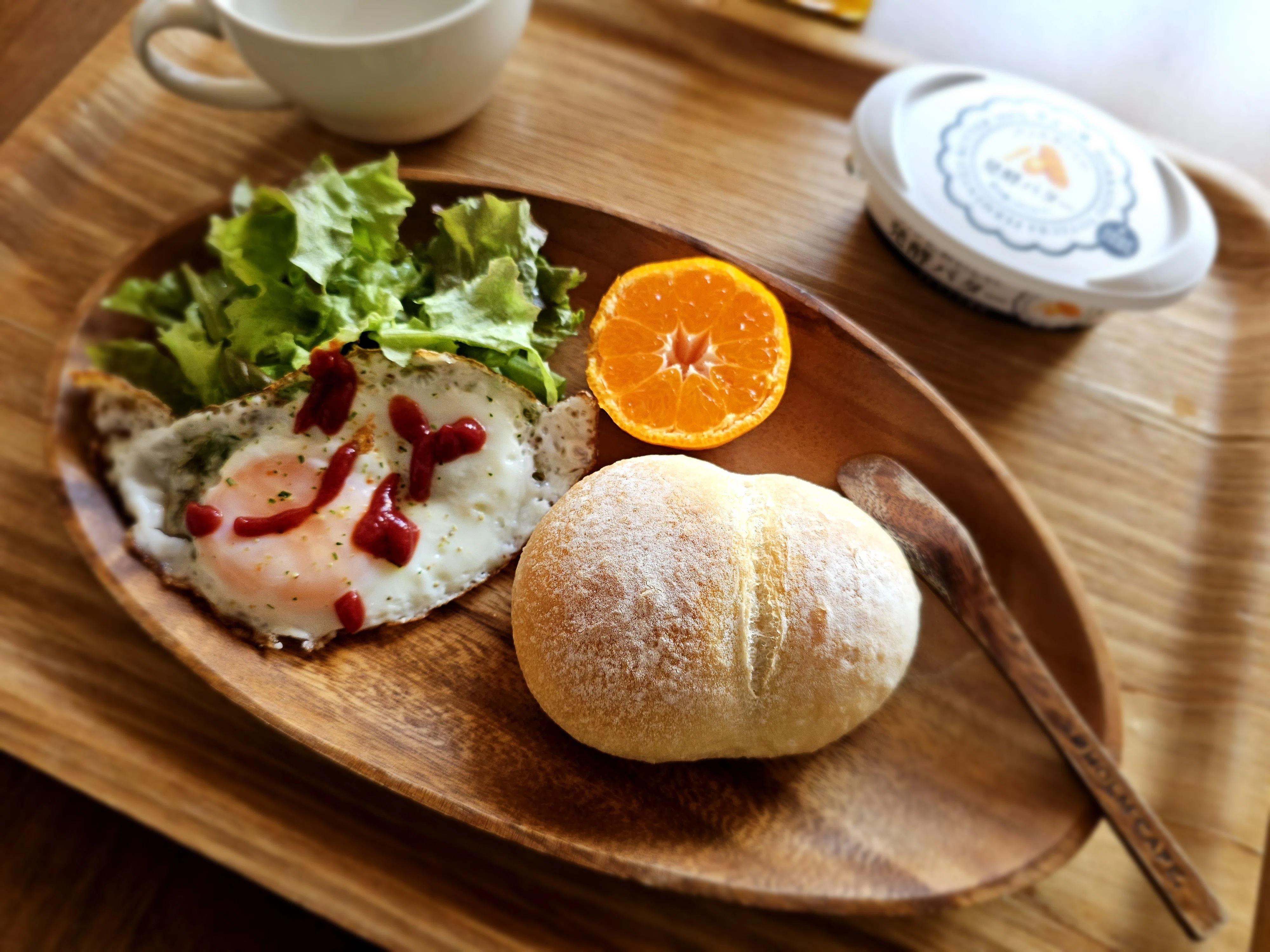213 フレンチトーストと白パンの朝食｜Mocha