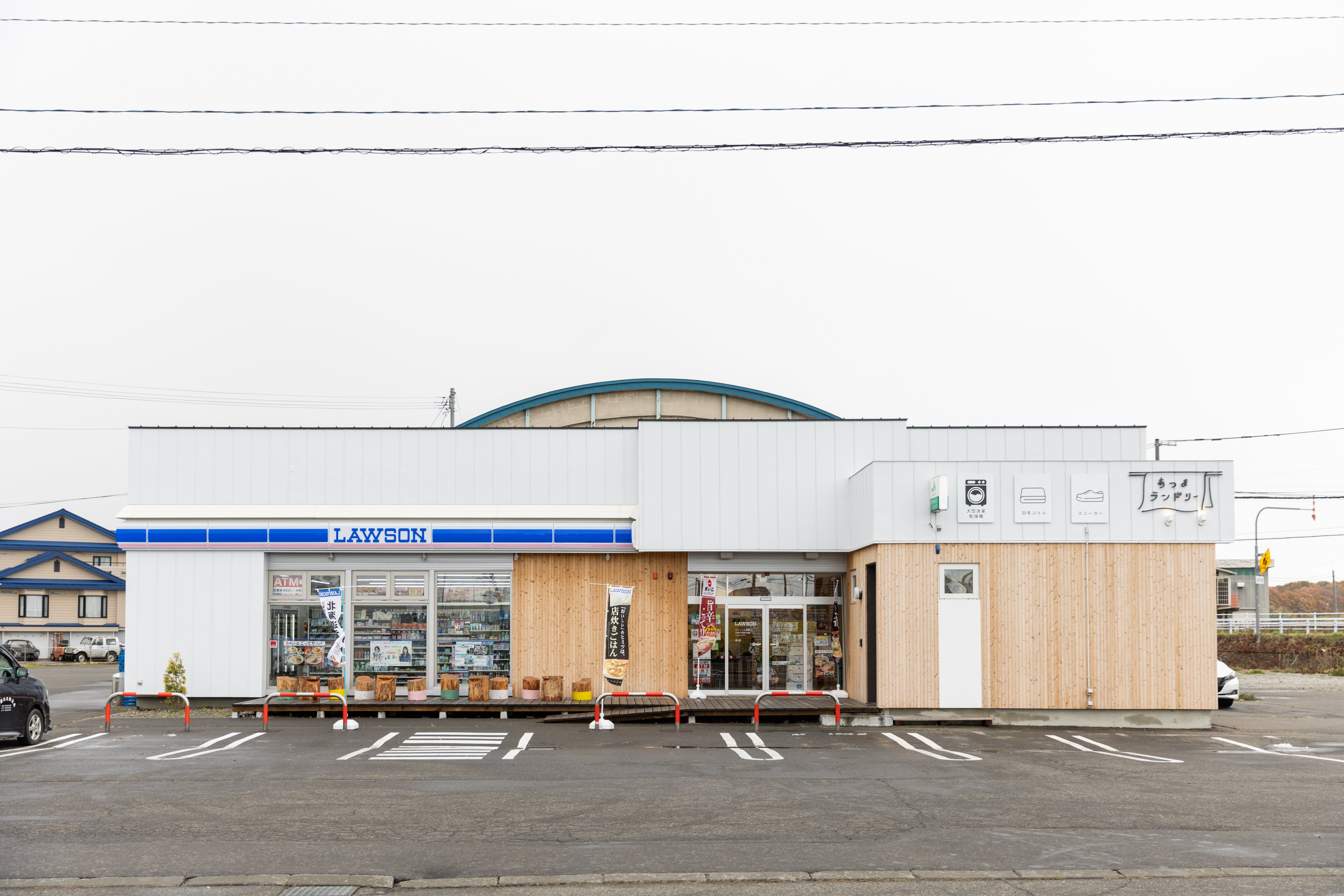 買い物困難地域にできたピカピカのローソン｜ローソングループ