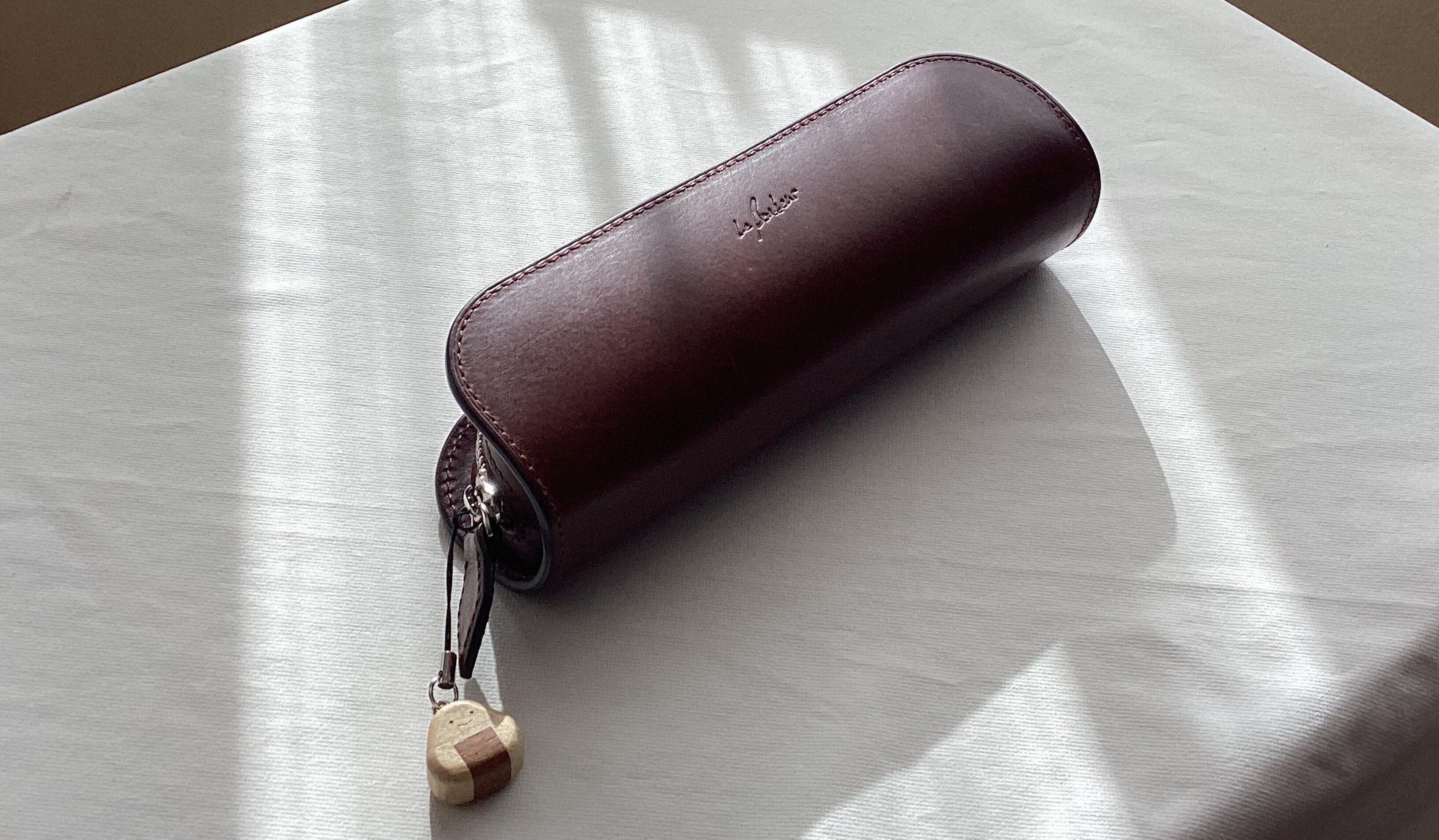 Le Bonheur デブペンケース ルボナー デブペンケース プエブロレザー