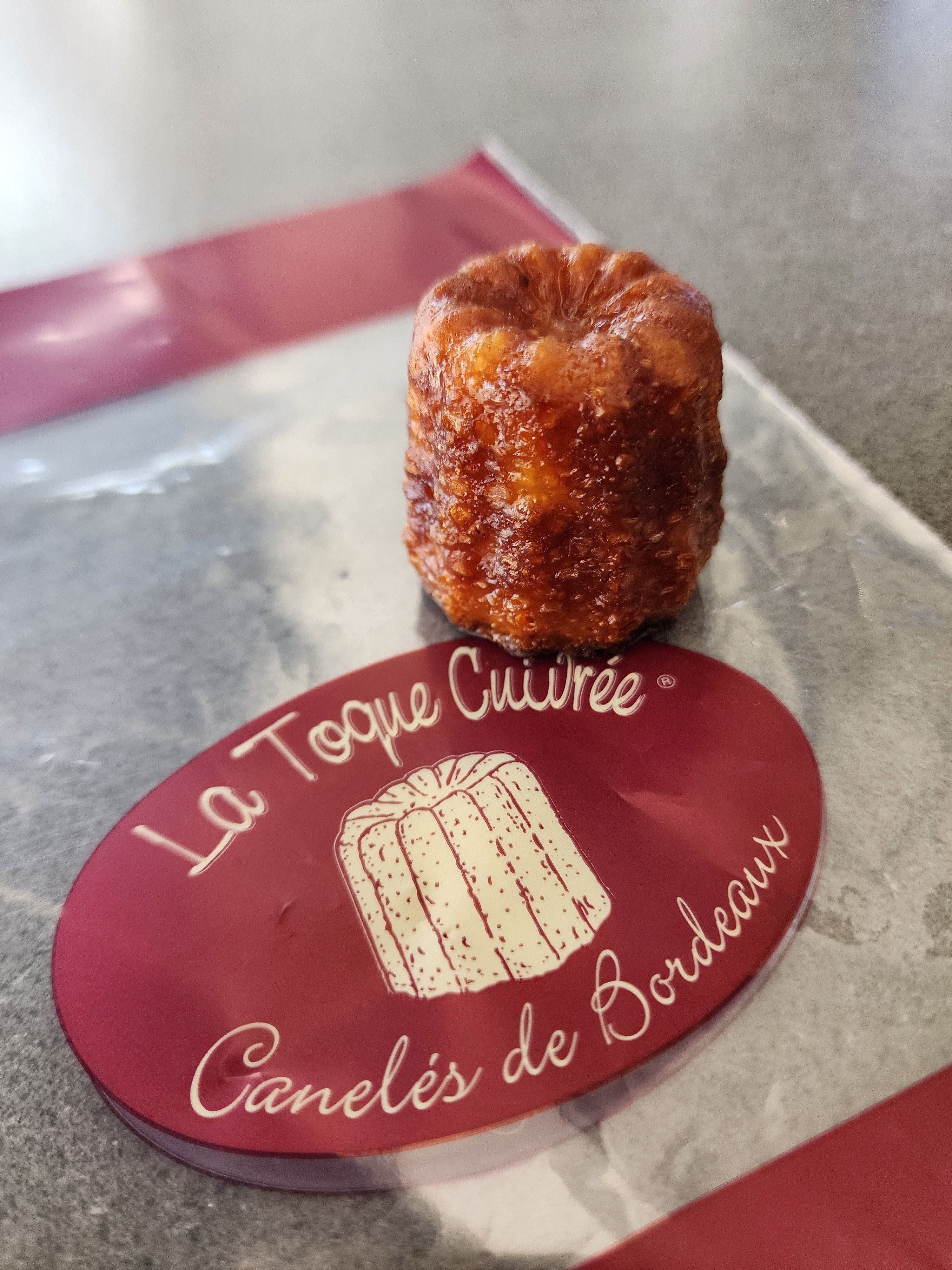 🇫🇷ボルドーのグルメ③カヌレ＜フランス・ボルドー＞／Bordeaux｜mmaabboo