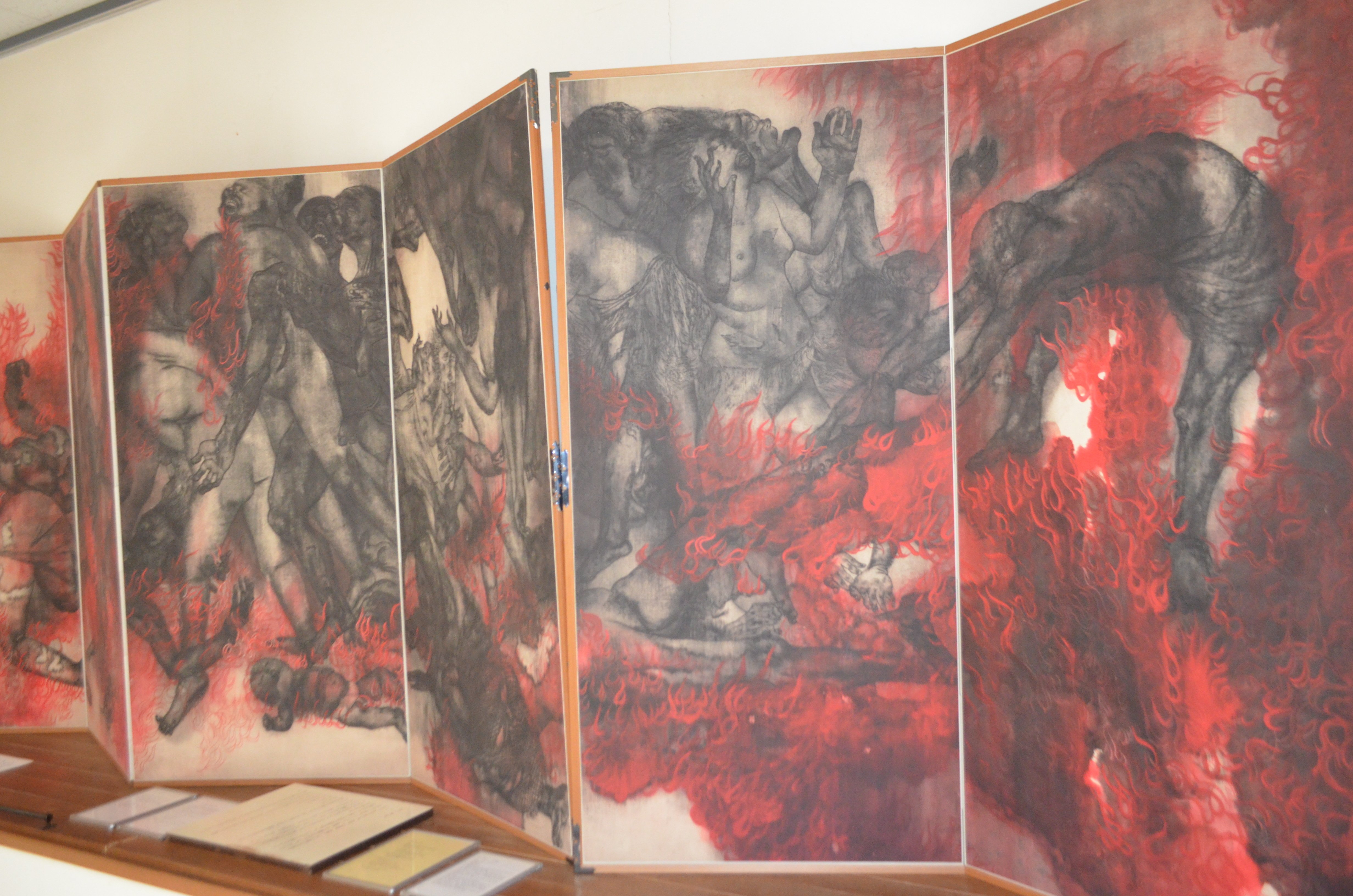 丸木位里・俊「原爆の図」｜桑原亘之介