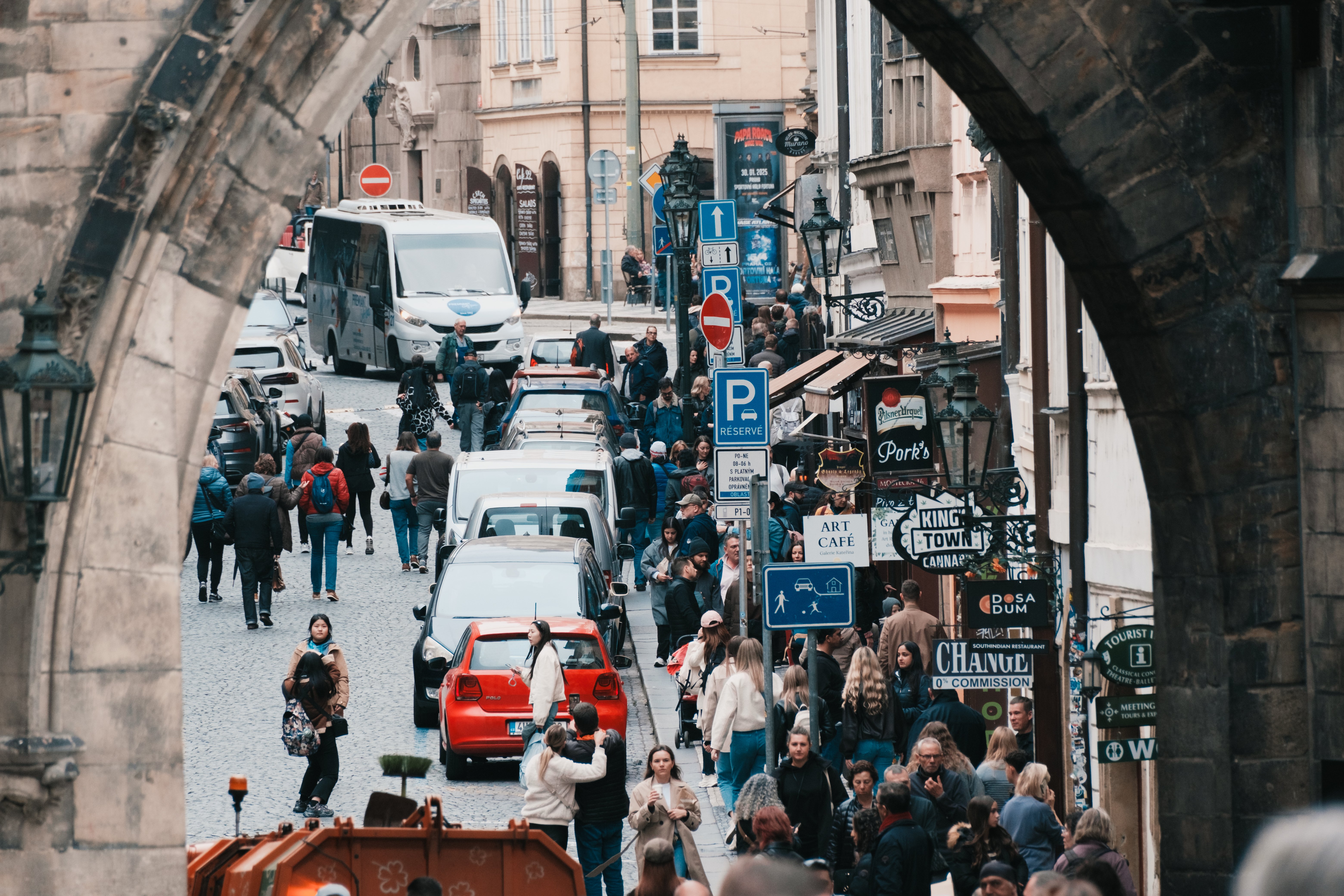 どんなところでもサンダルで【チェコ🇨🇿プラハ】｜Kodai Sugashima