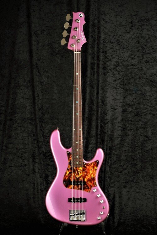 楽器 Freedom Rhino Rhino(ライノ) ここが凄い！｜Freedom Custom Guitar Research Co. Ltd.