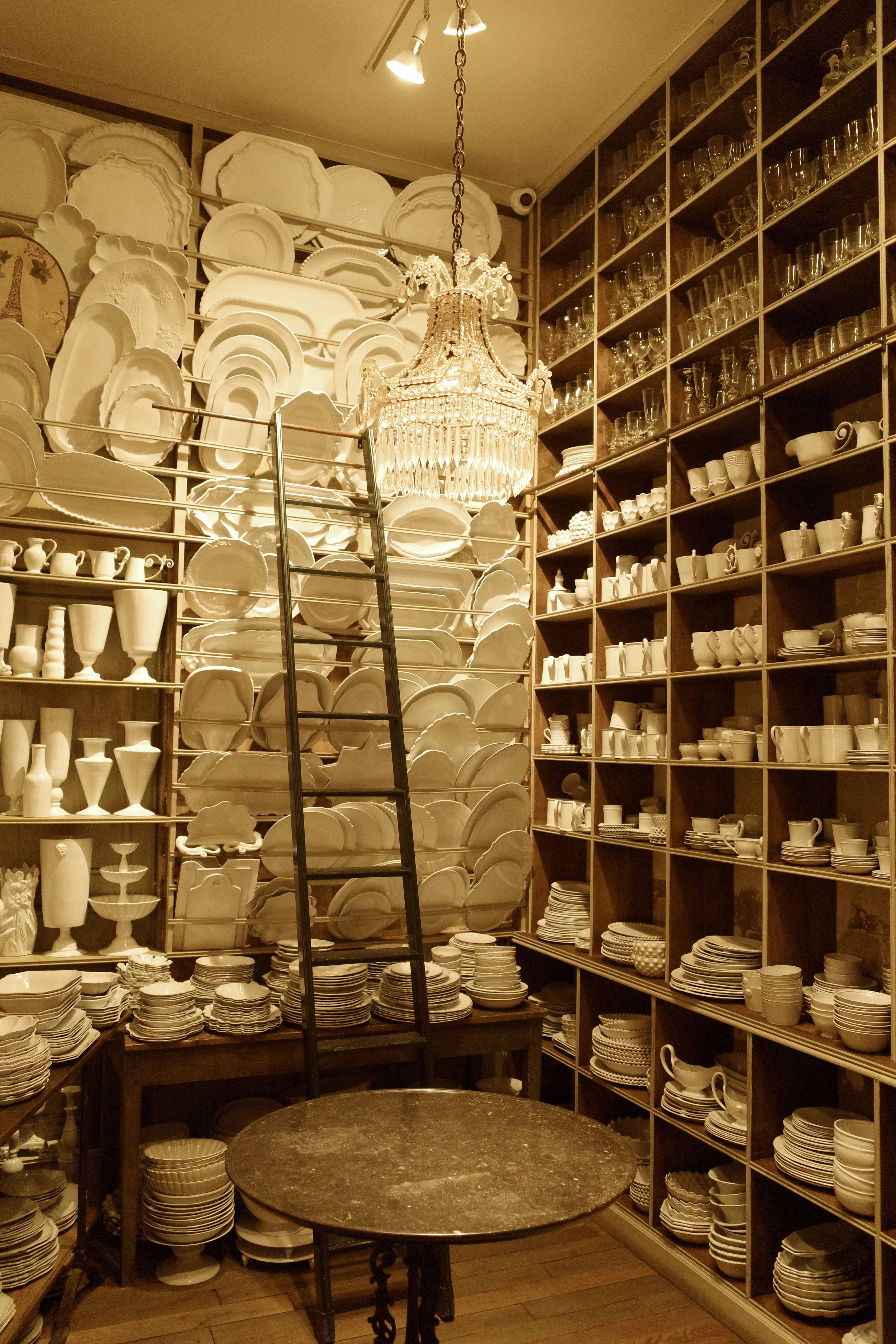 パリに来たら絶対行きたい!!アスティエ!!｜Gigi Takahashi