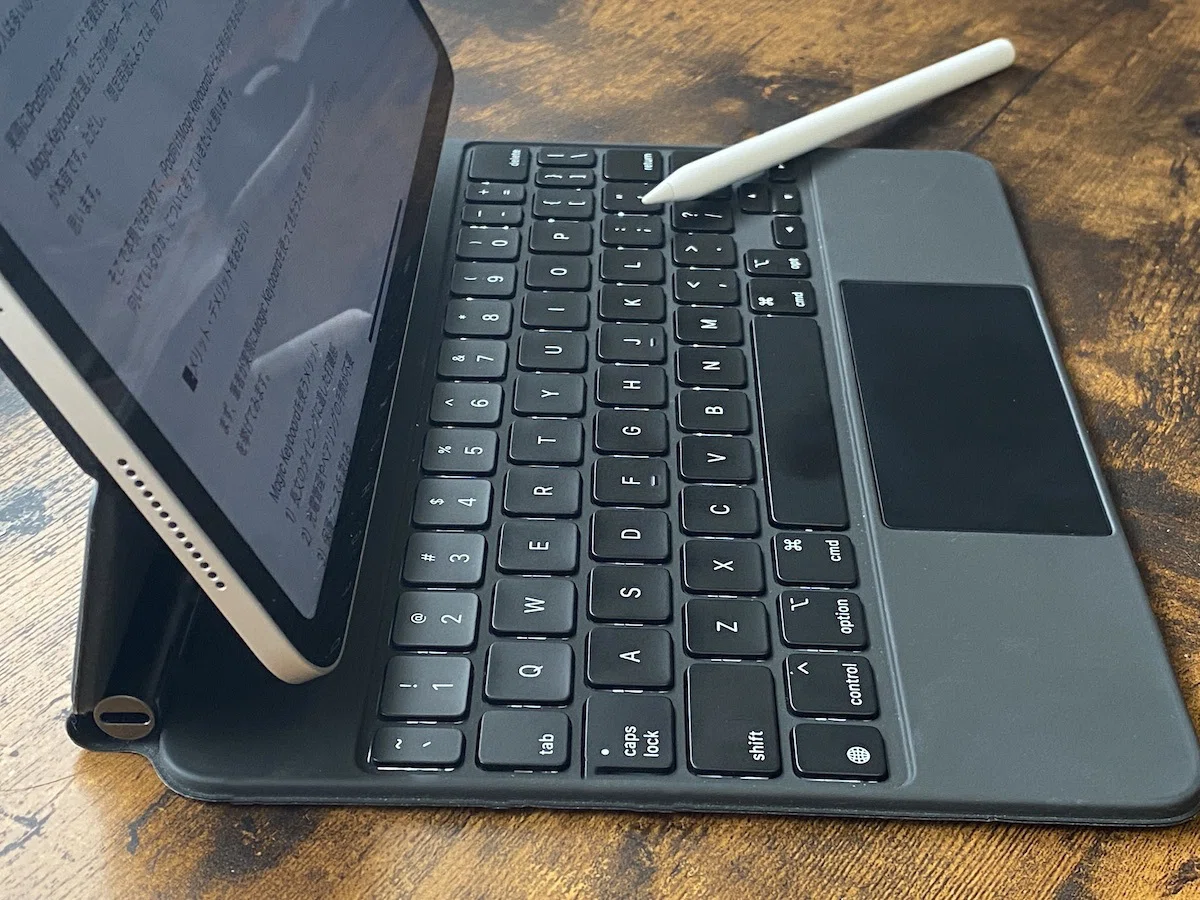 初代 Apple Magic 訝しげ Keyboard 12.9インチ用 US配列