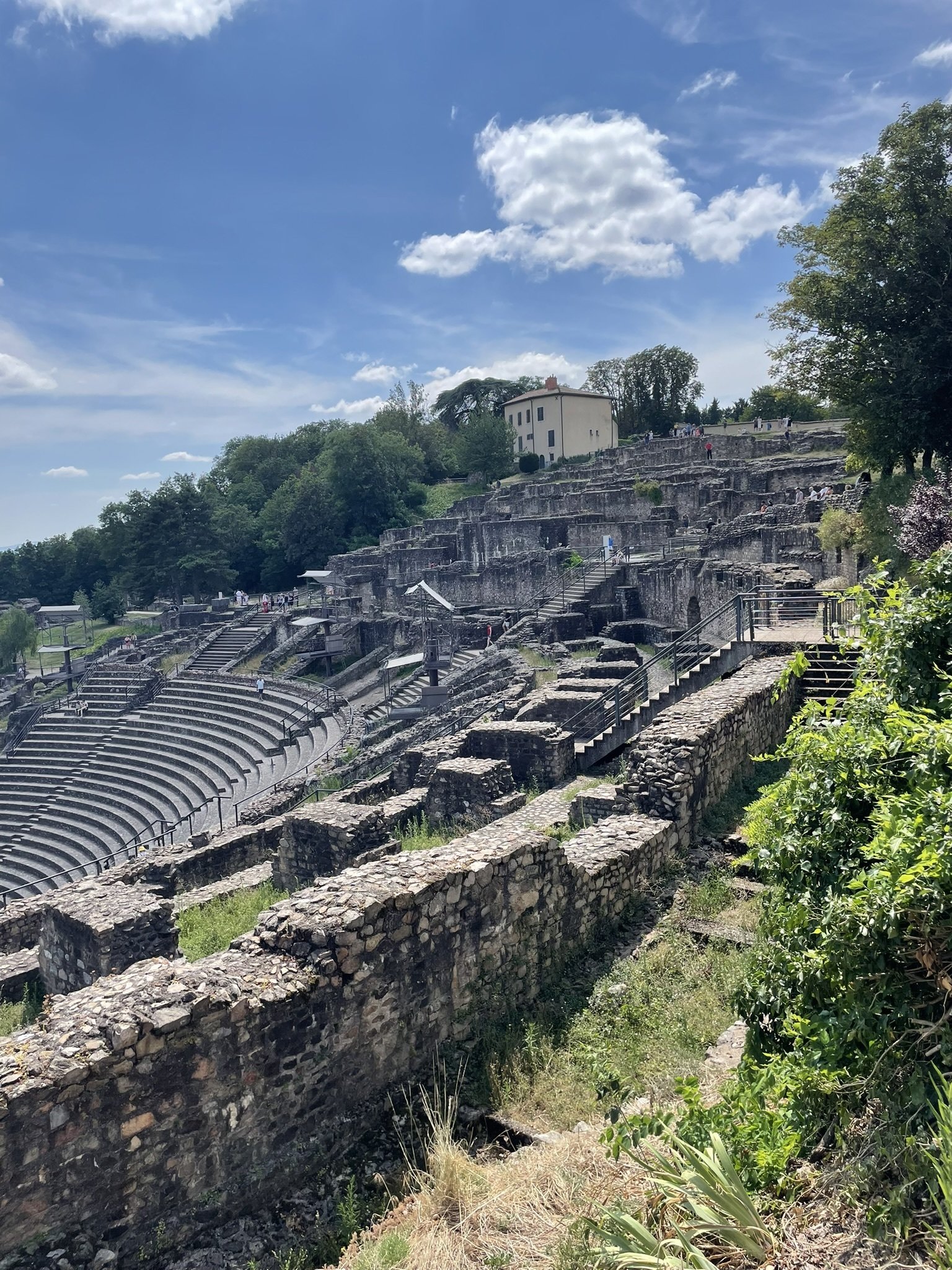フランス街レポ】リヨン（Lyon）について独自調査 パート②｜曽麻綾と
