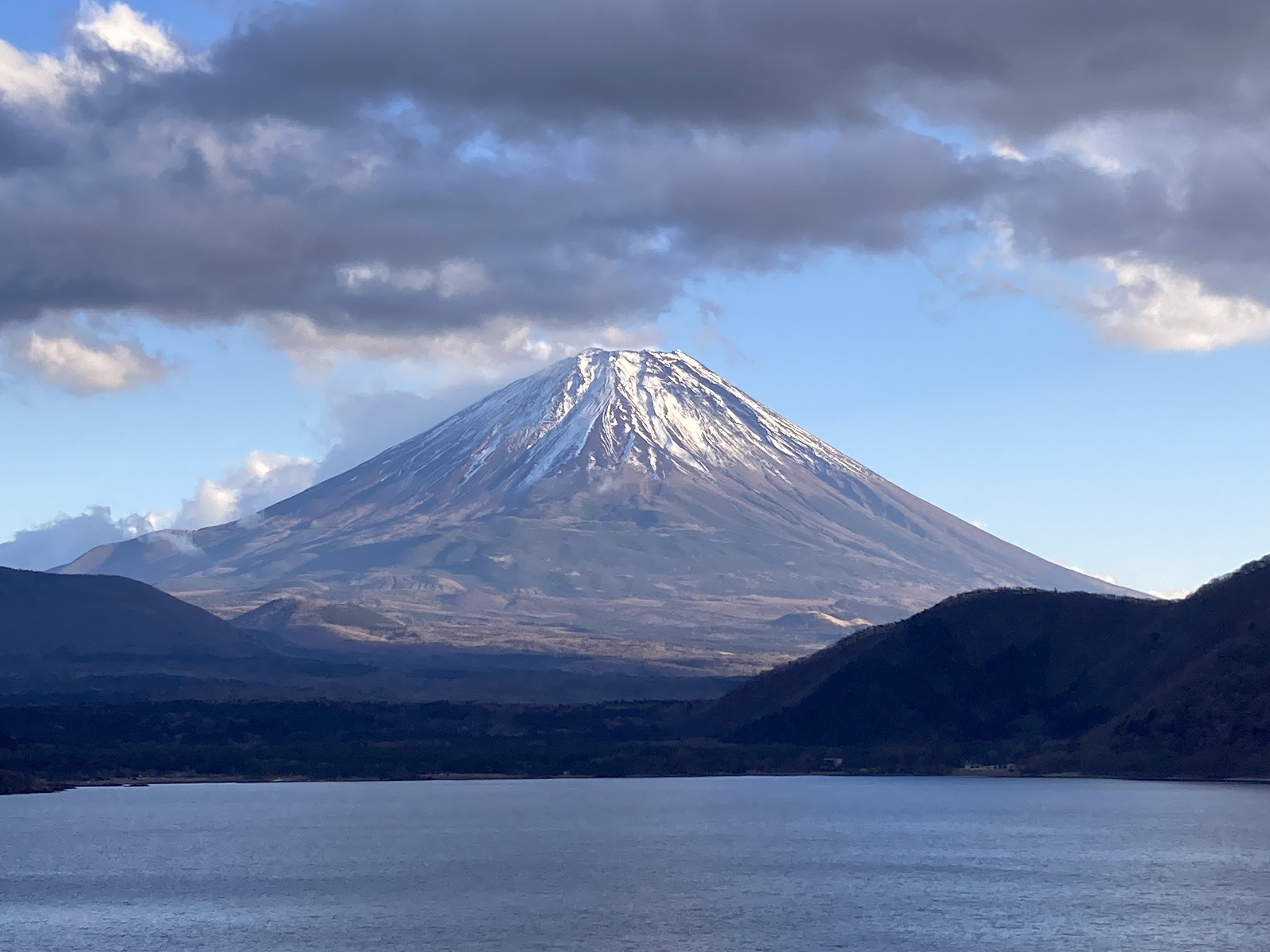 富士山と過ごす2025年の幕開け｜harenohini