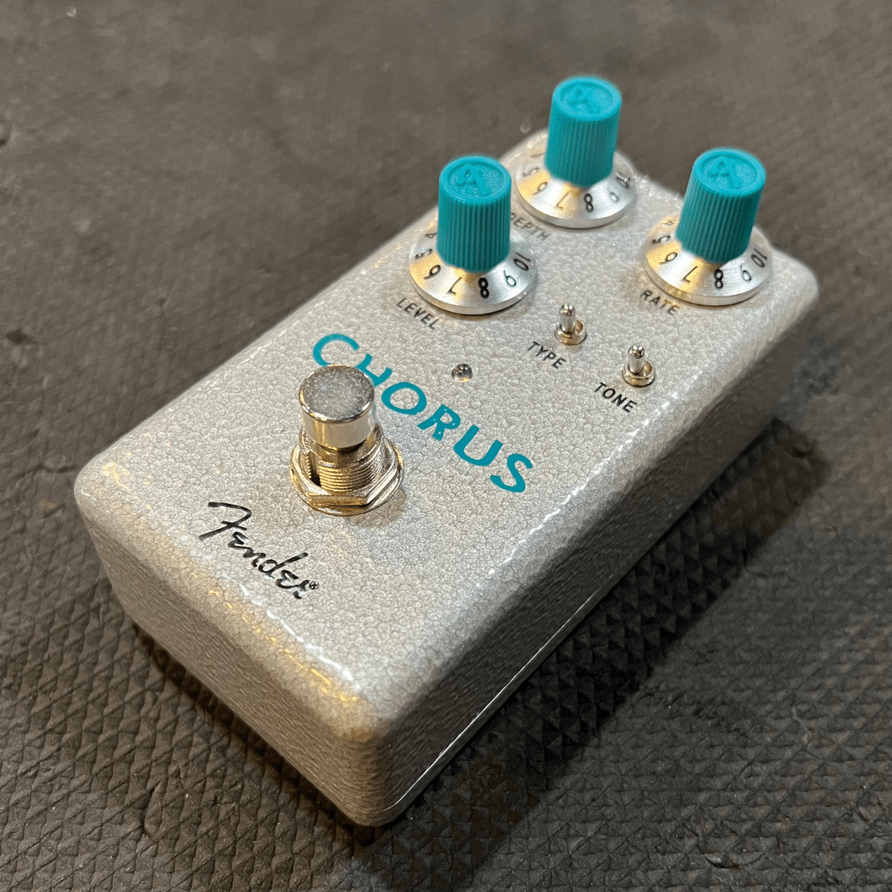 Fender Hammertone Chorus レビュー｜音作りの幅が広がる3種のモードと