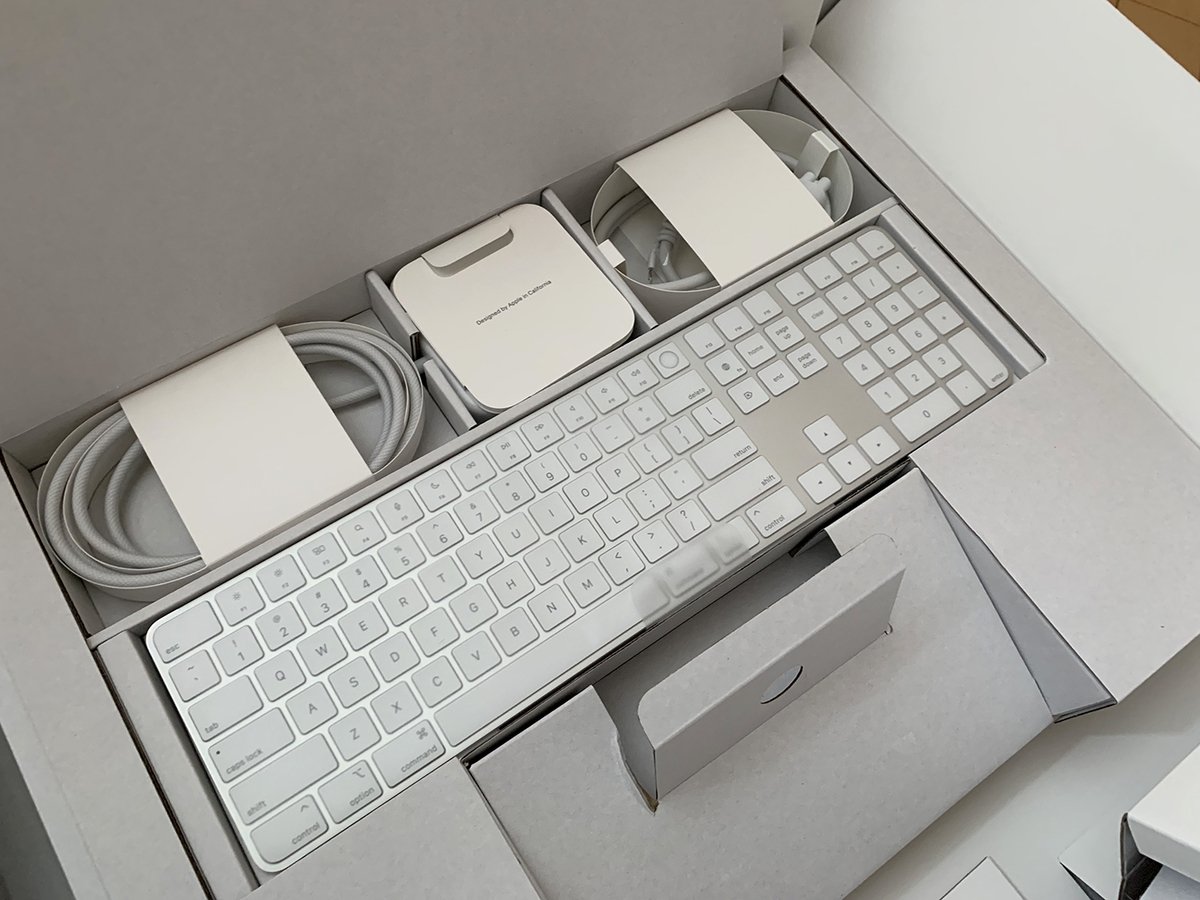 新しいiMacは箱がめちゃくちゃ重かった！大きすぎて玄関を占領した話