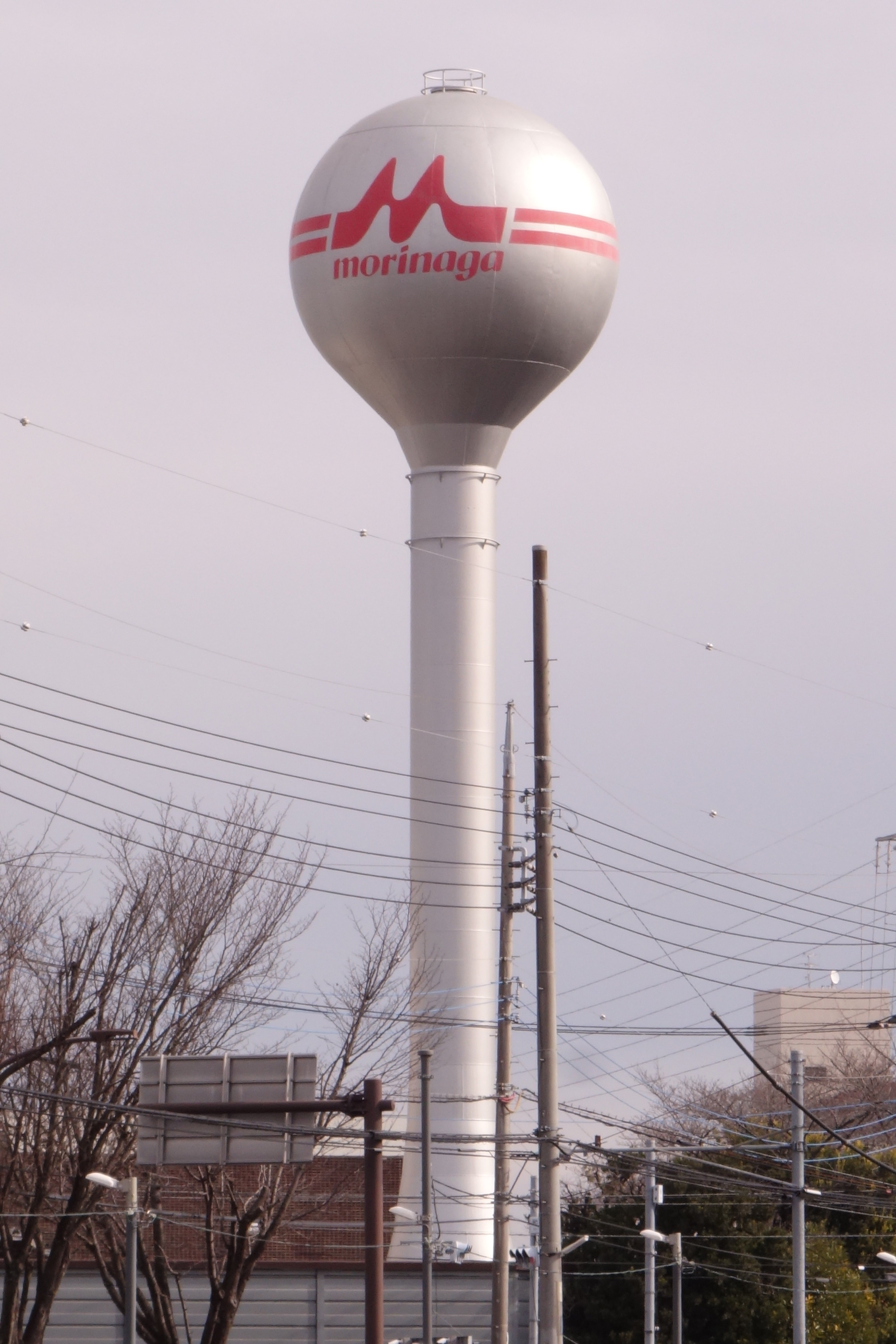 森永乳業多摩工場給水塔｜みのいち