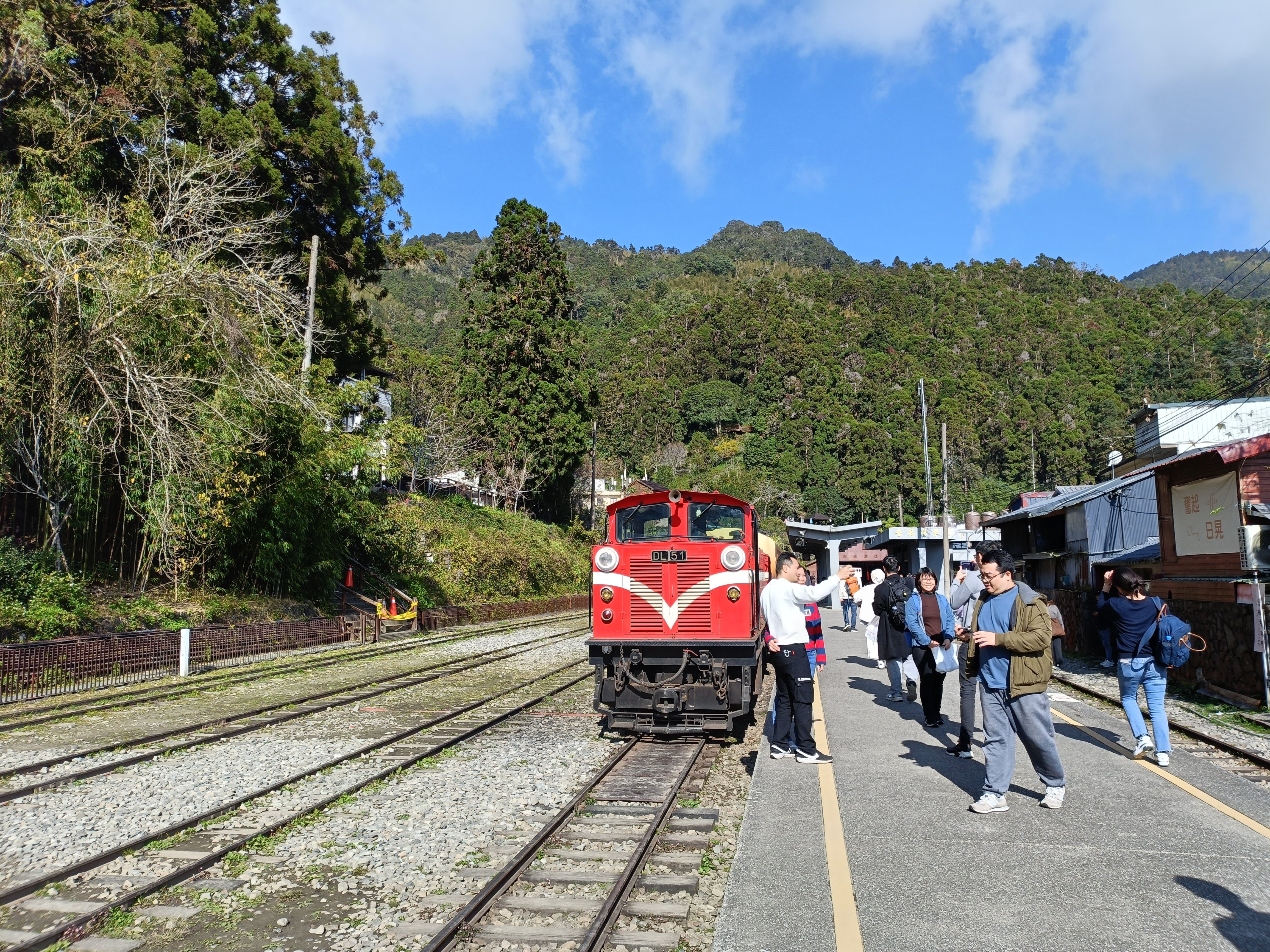 阿里山森林鉄道、乗車記(年末年始台湾旅その2)|こんふ 阿里山森林鉄道、乗車記(年末年始台湾旅その2)|こんふ