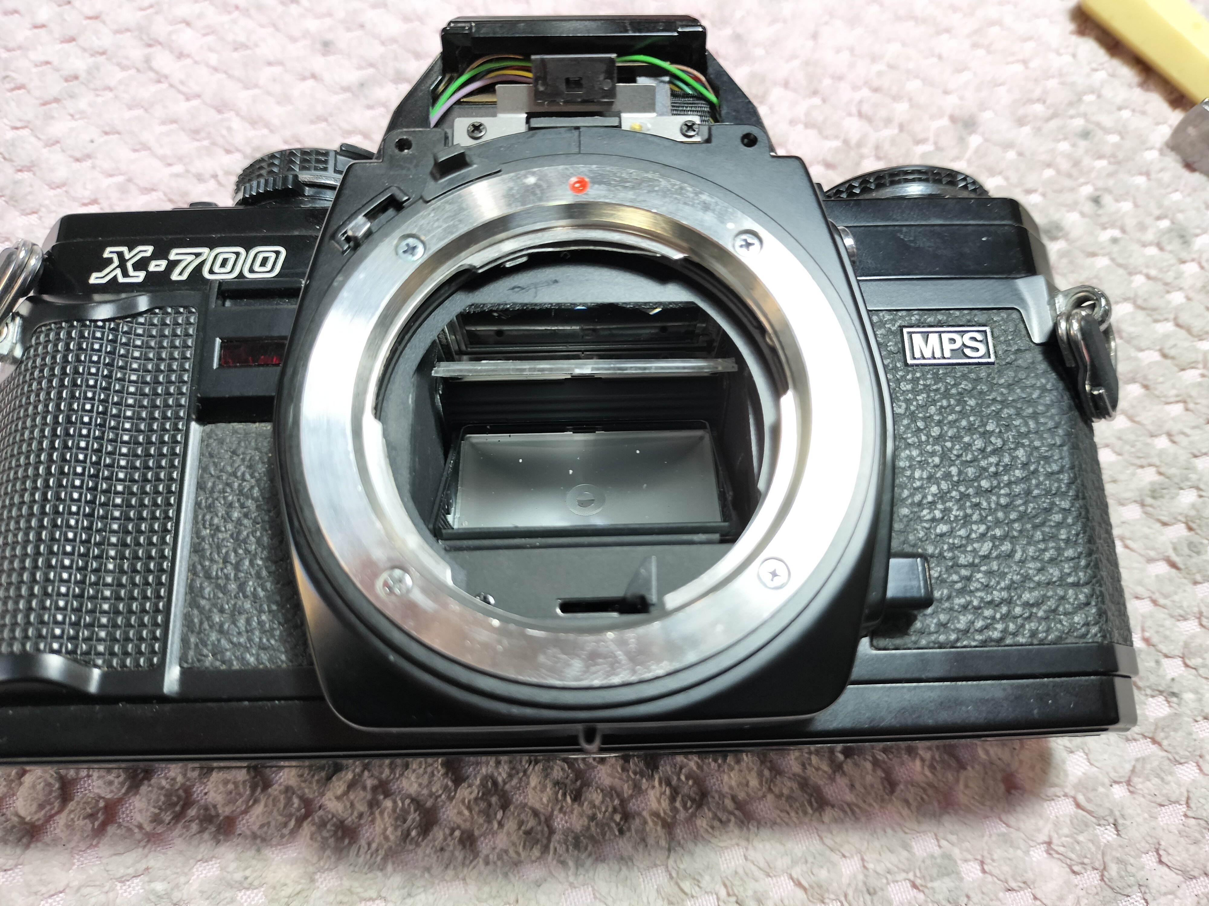 Minolta X-700の分解|フィルムカメラ修理のアクアカメラ Minolta X-700の分解|フィルムカメラ修理のアクアカメラ
