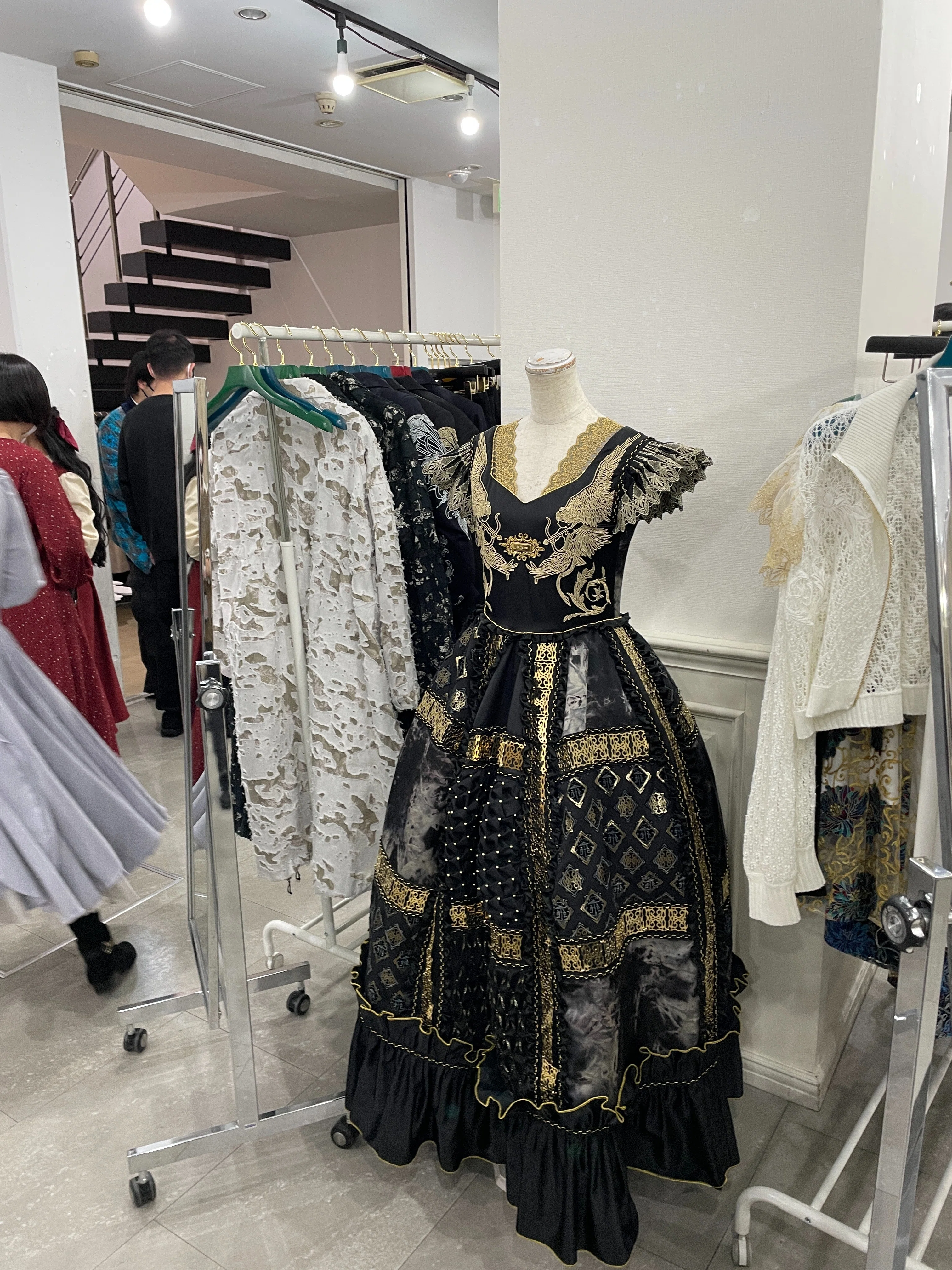 ha | za | ma 2025SS Collection｜株式会社コロン