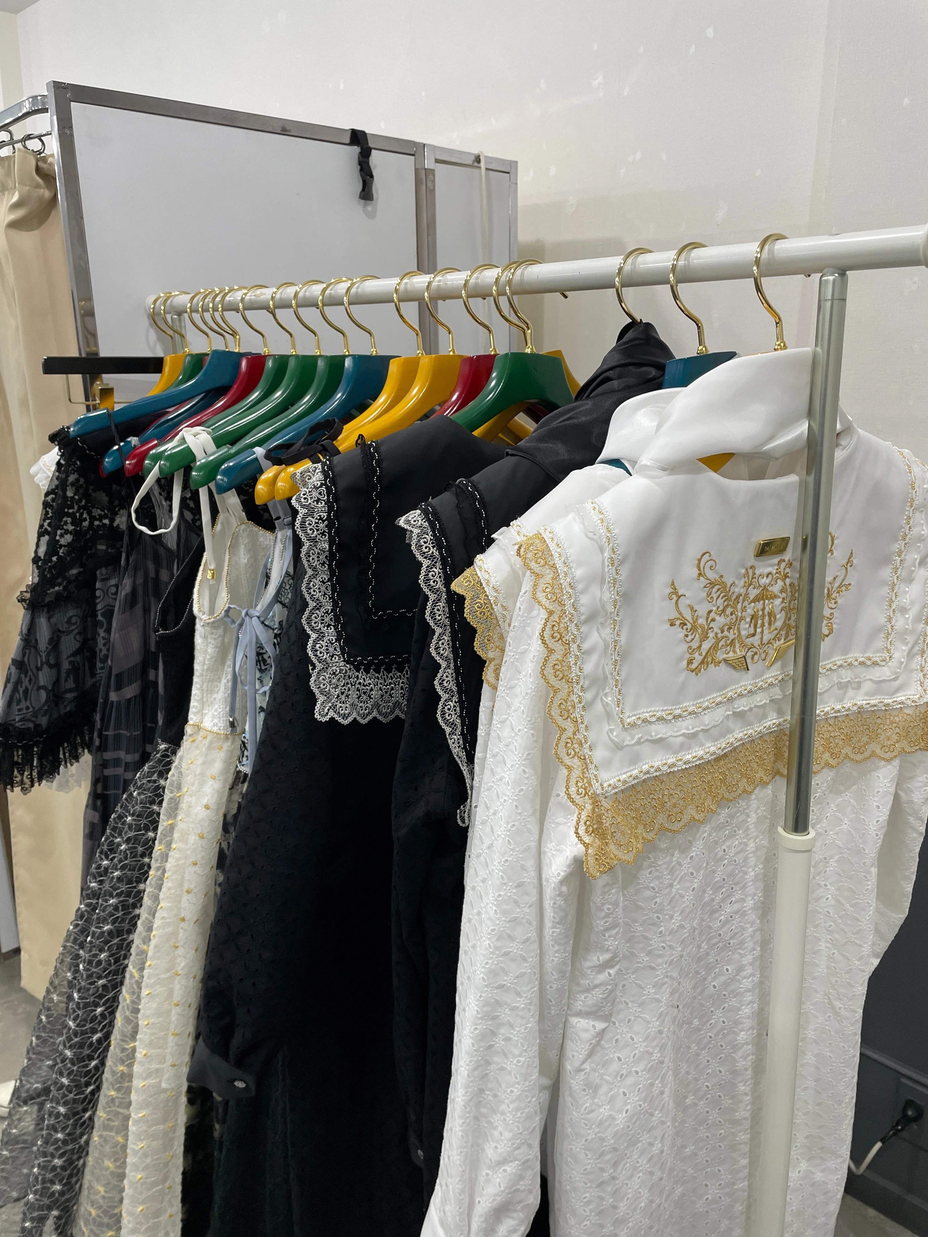 ha | za | ma 2025SS Collection｜株式会社コロン