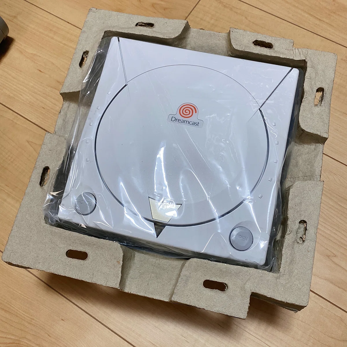 未開封新品のドリームキャスト再生品を開封｜あらごん