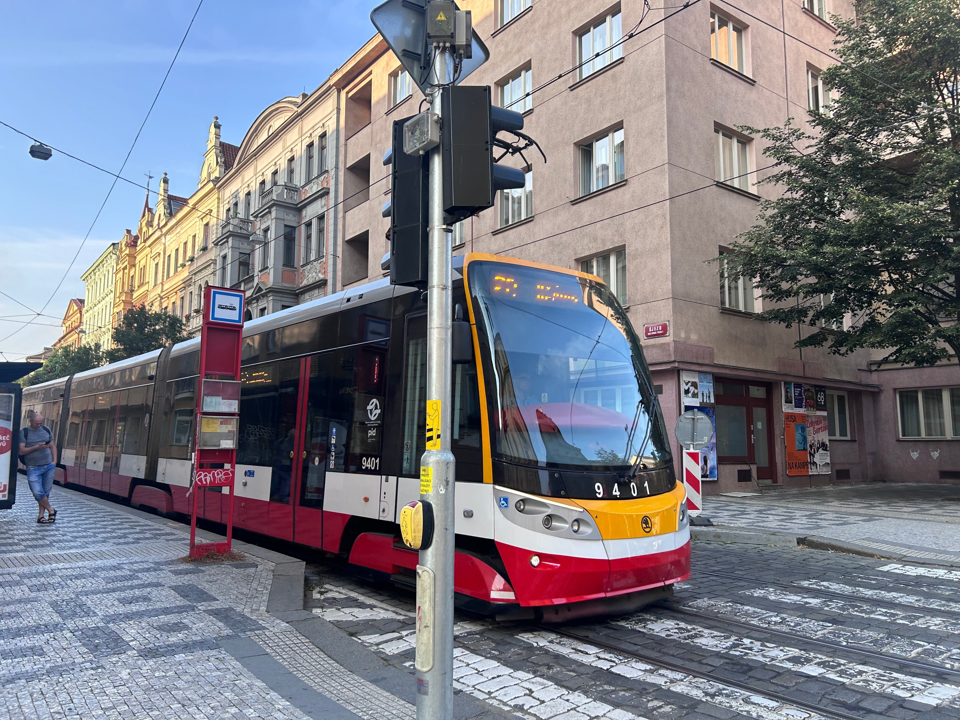 中欧旅行記】チェコ🇨🇿プラハ｜ビール天国、百塔の街｜Dr. クレヨン
