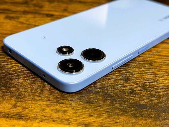 コスパ最強！NFCおサイフケータイ対応、サクサク動作の6.8インチ