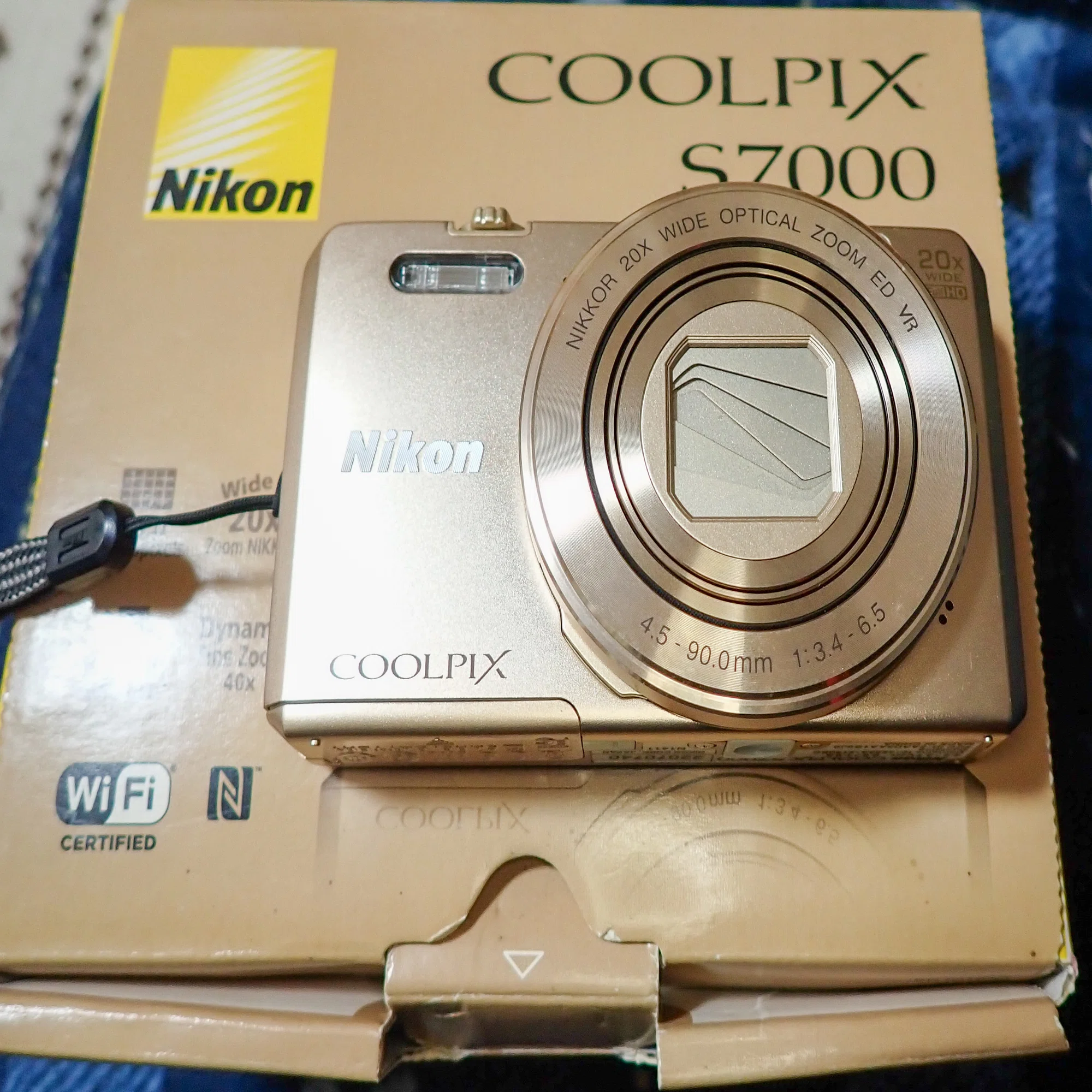 伝説の（笑）Nikon coolpix S7000を購入しました?｜セるしうす
