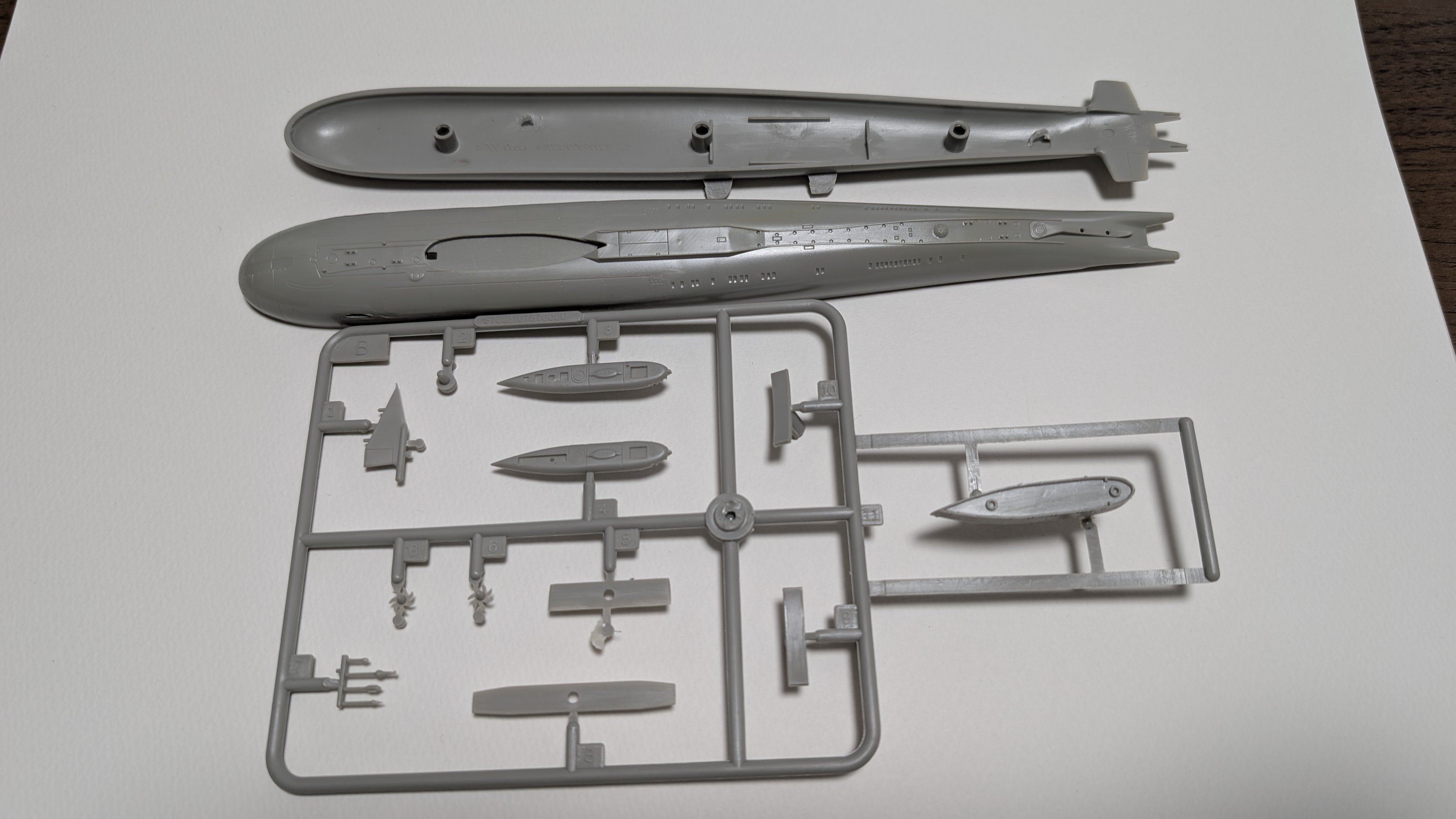 プラモデル制作記】童友社 1/700ロシア海軍オスカーⅡ級潜水艦 プラモデル制作記】童友社 1/700ロシア海軍オスカーⅡ級潜水艦