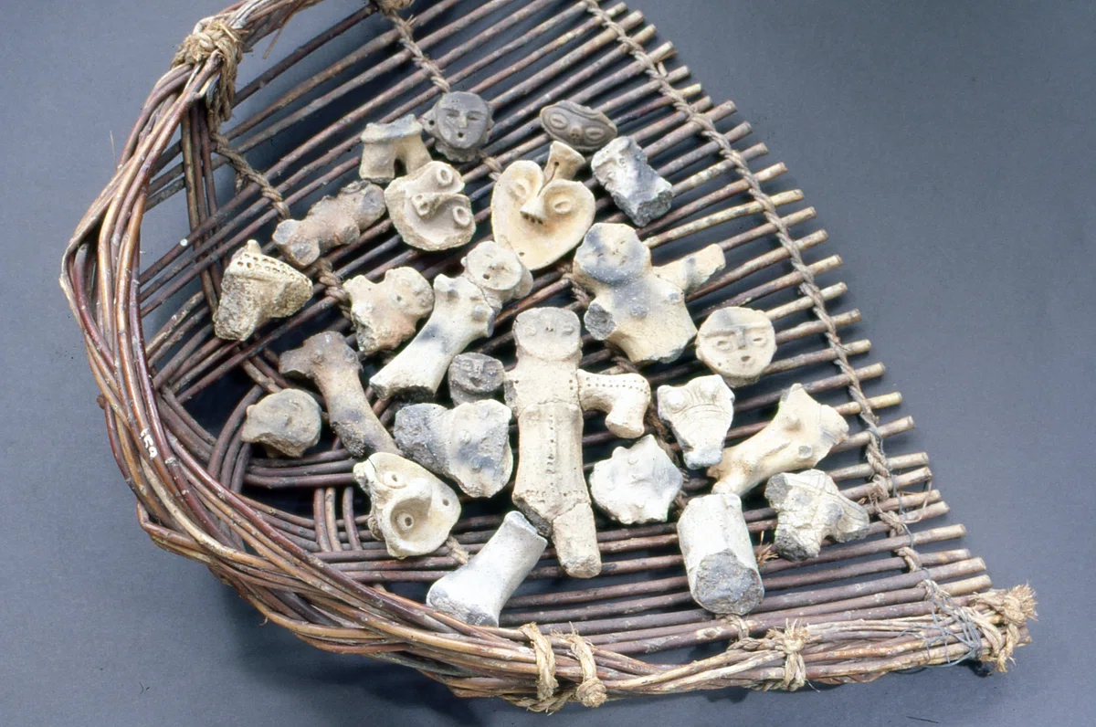 【国指定重要文化財】新潟県元屋敷遺跡出土品の保存修理事業|縄文の里・朝日