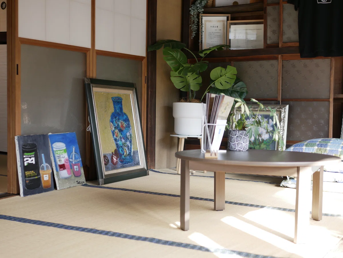 おはなし会会場の古民家プロテインカフェ内観
