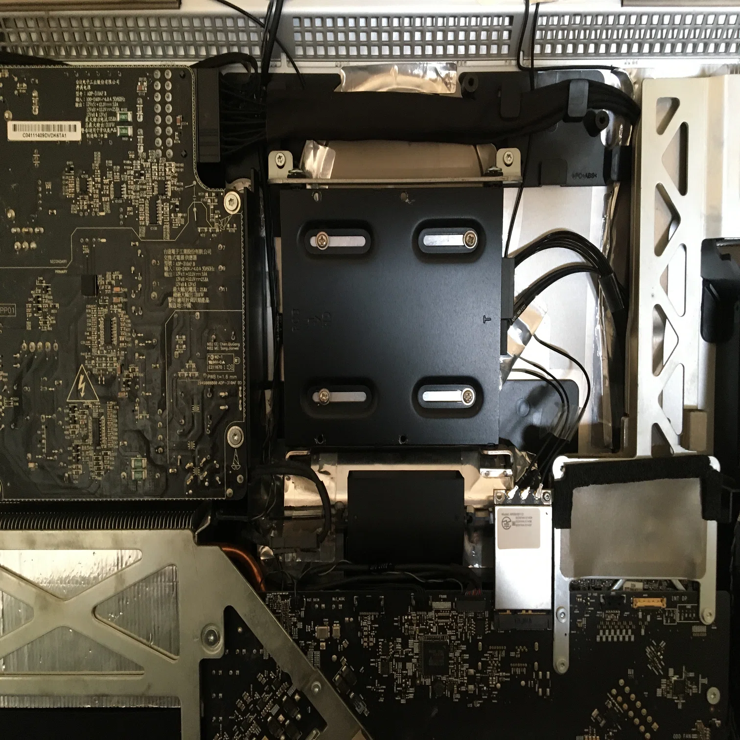 iMac5]27インチiMac Mid2011[A1312]のHDDをSSDに替えてみた｜頑固一徹