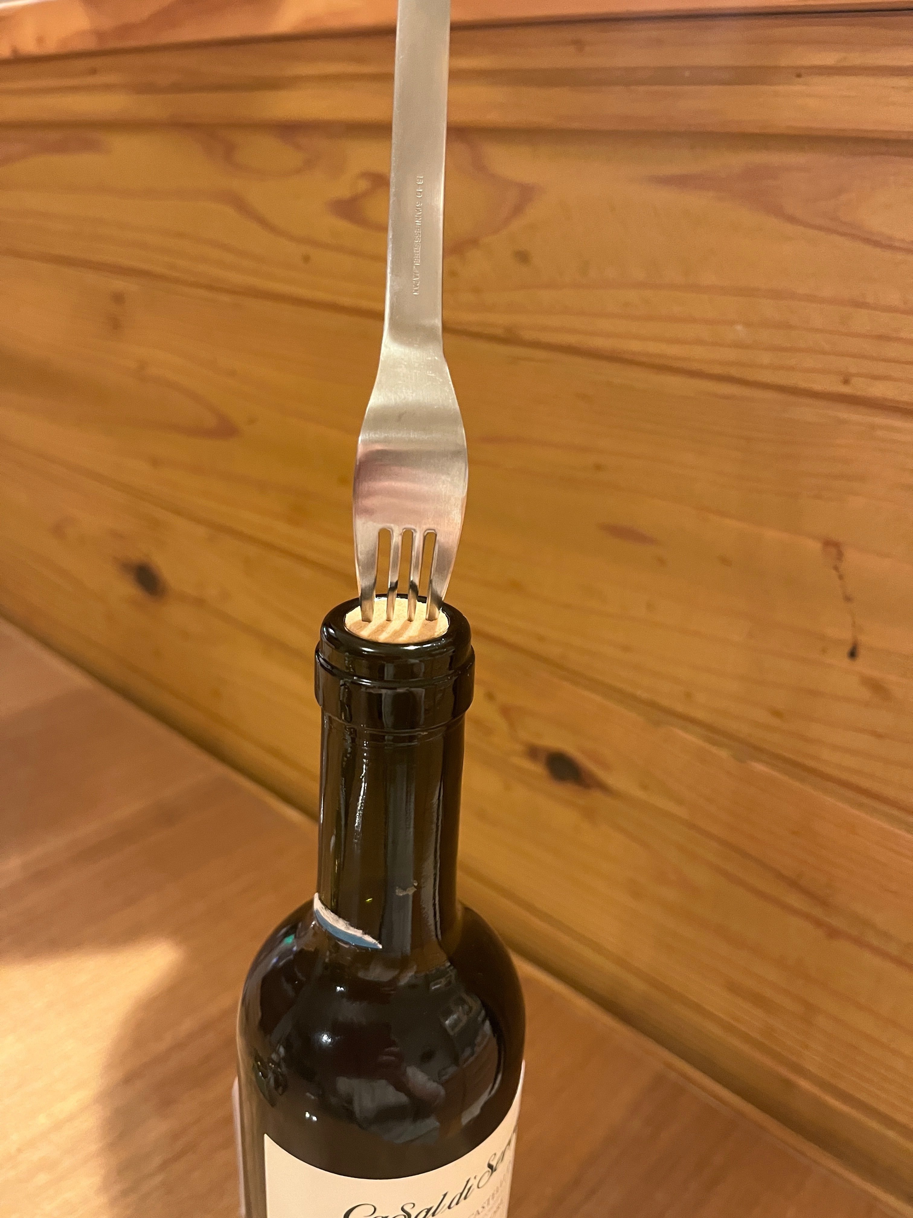 ワインコルク VS 開栓四天王｜もも@のんびり日記