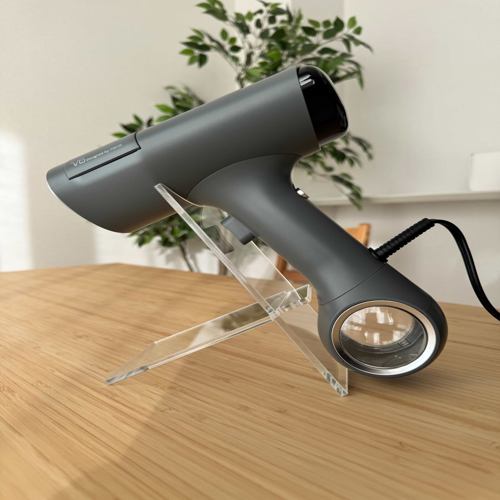【美品】Morus V6 真空吸着式衣類スチーマー グレー Amazon | Morus V6 衣類スチーマー スチームアイロン 真空吸着式