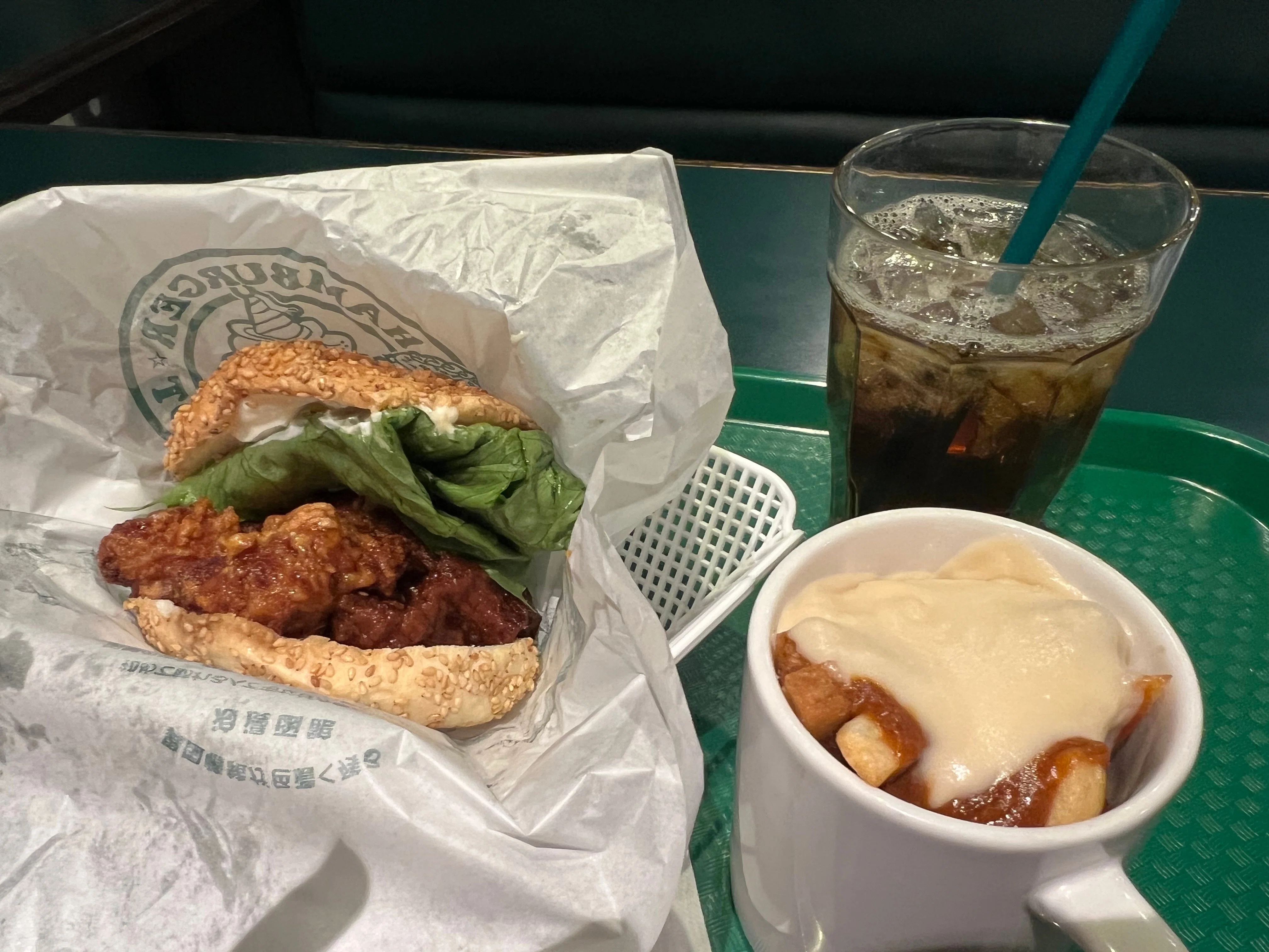 やみつきグルメ。函館限定の「ラッキーピエロ」に行ってきた！｜北海道