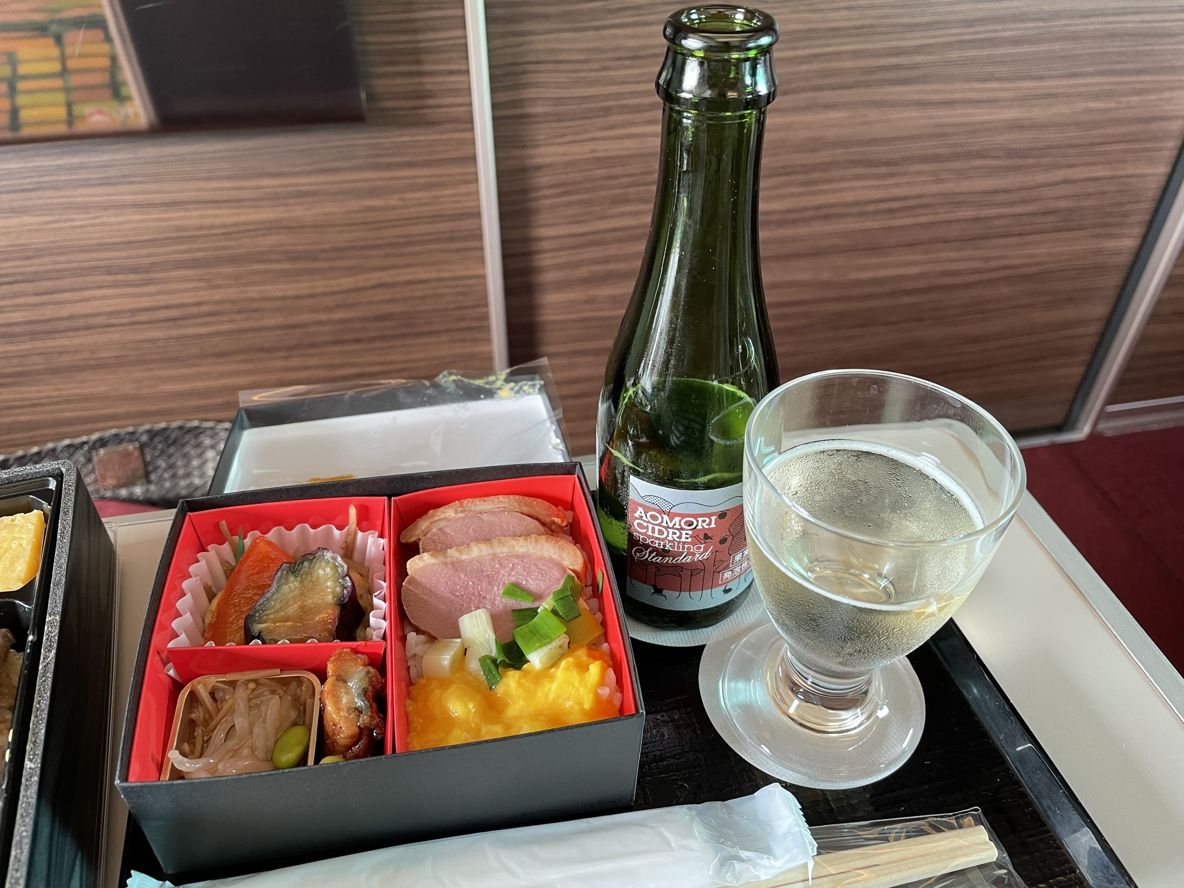 日本が誇る新幹線！ 東北・北海道・北陸「グランクラス」乗車記