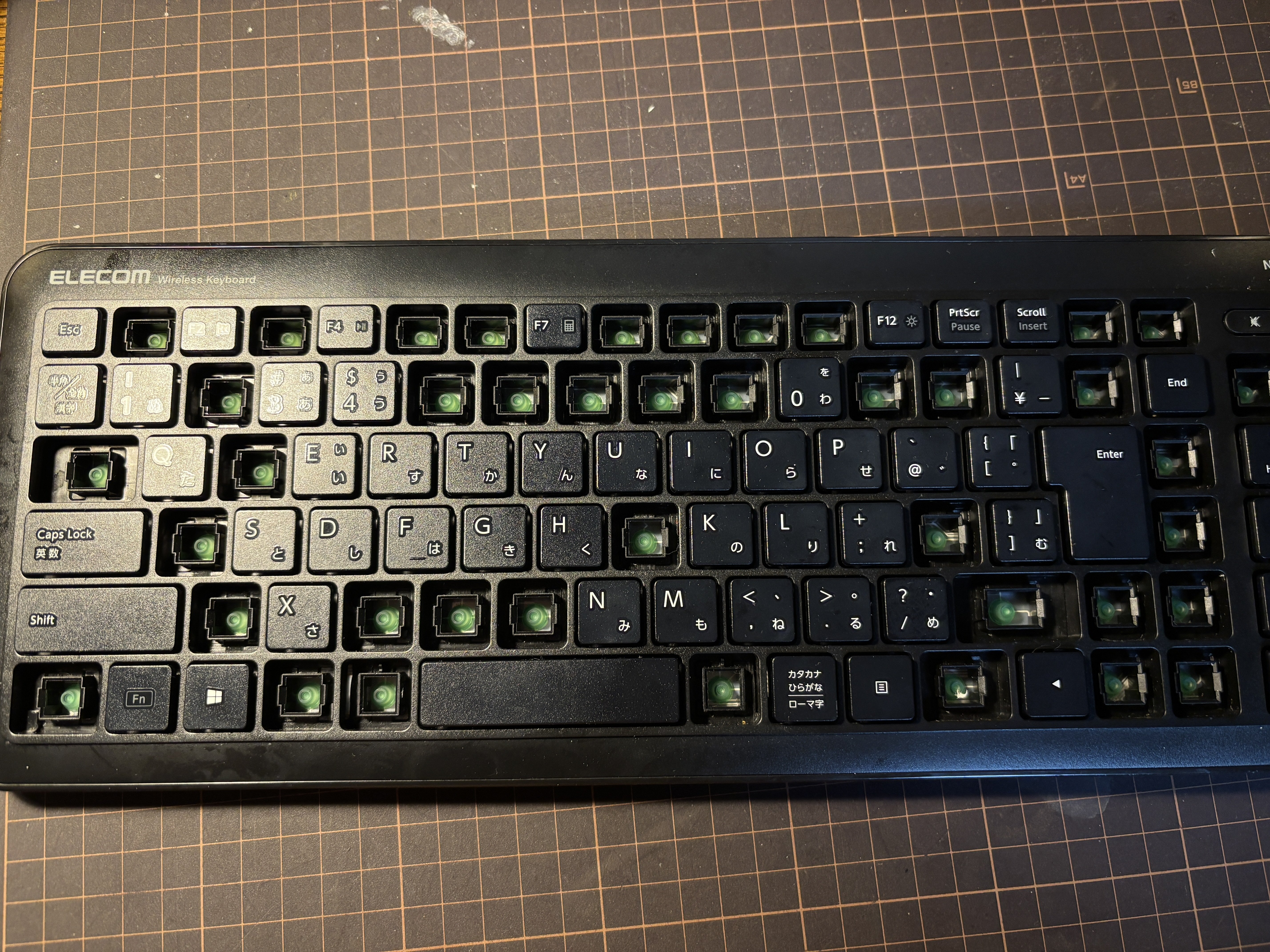 キーボードを買い替えようと思ったのでキーボードのキーを洗って キーボードを買い替えようと思ったのでキーボードのキーを洗って