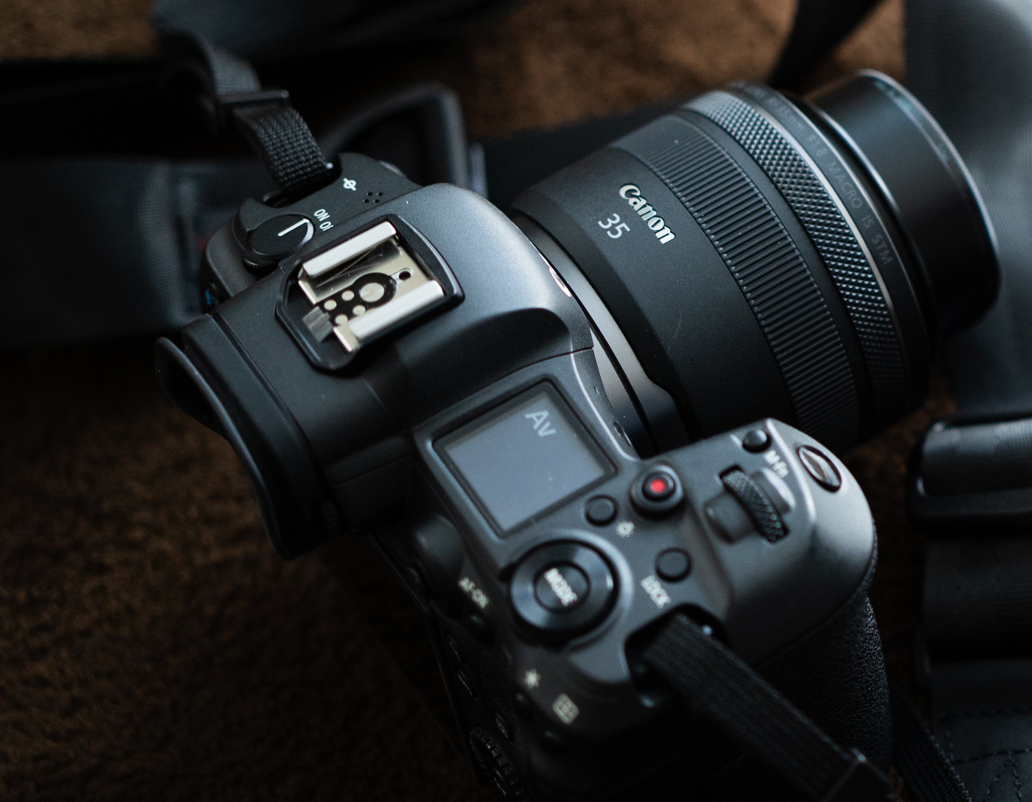 SONYの人気!単焦点レンズ徹底比較!|オフィス かしわもち SONYの人気!単焦点レンズ徹底比較!|オフィス かしわもち