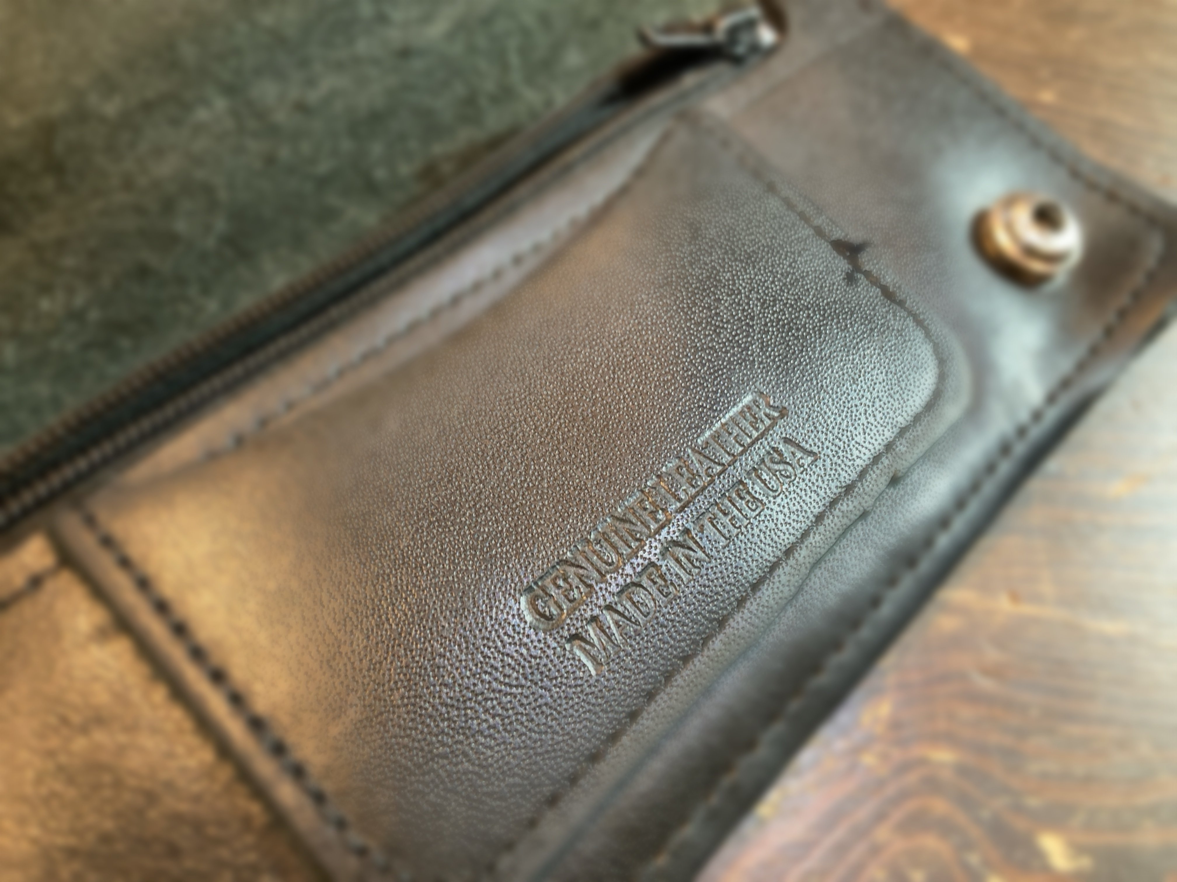 ジャンパーホック交換】Made in The USA トラッカーウォレットの