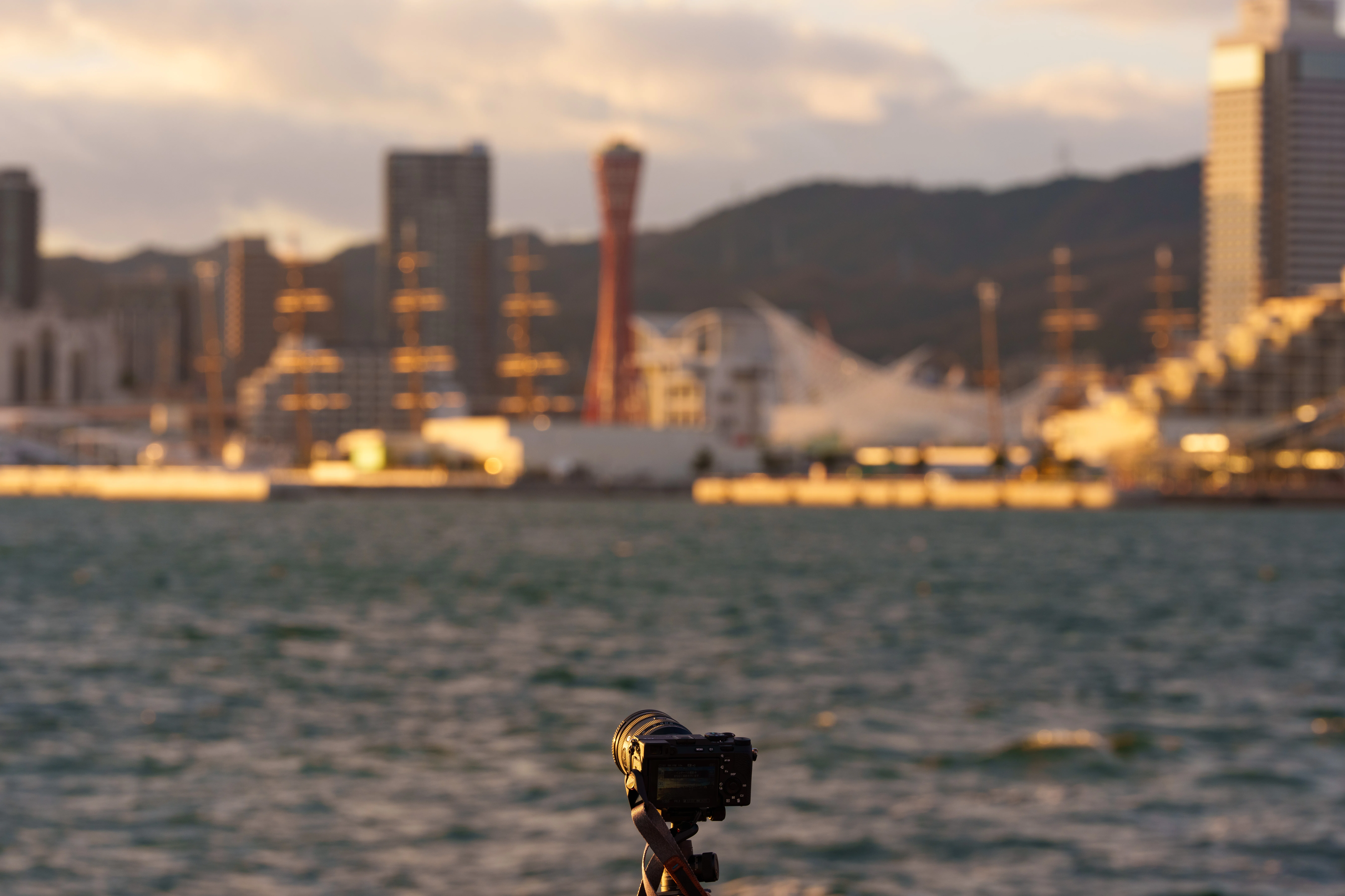 神戸の夕夜景を凍えずに撮る（'24/12/29）｜nadir_rl