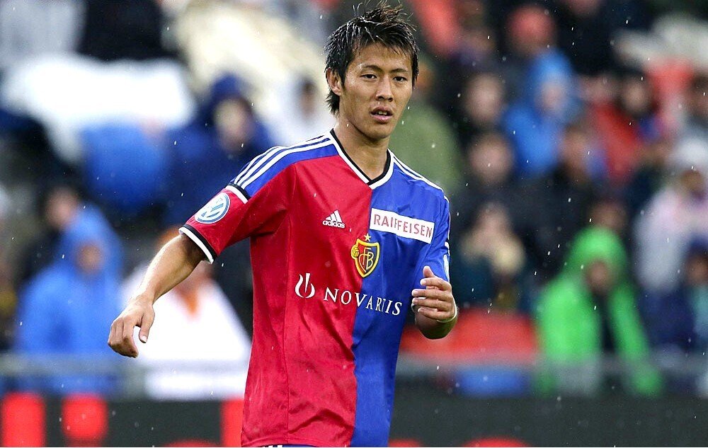 電撃引退セレッソ大阪2014年ユニフォームNo.8 柿谷曜一朗