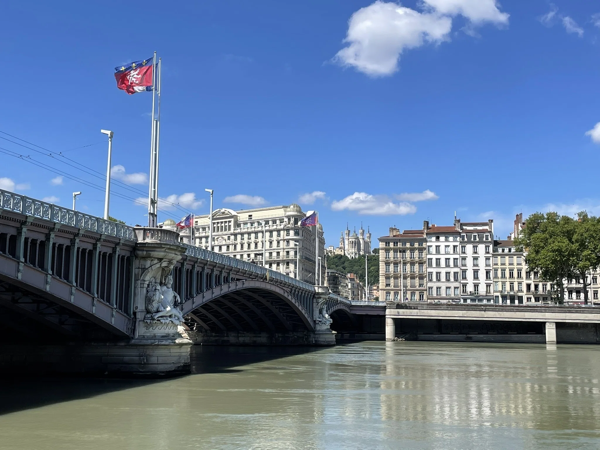フランス街レポ】リヨン（Lyon）について独自調査 パート④｜曽麻綾と