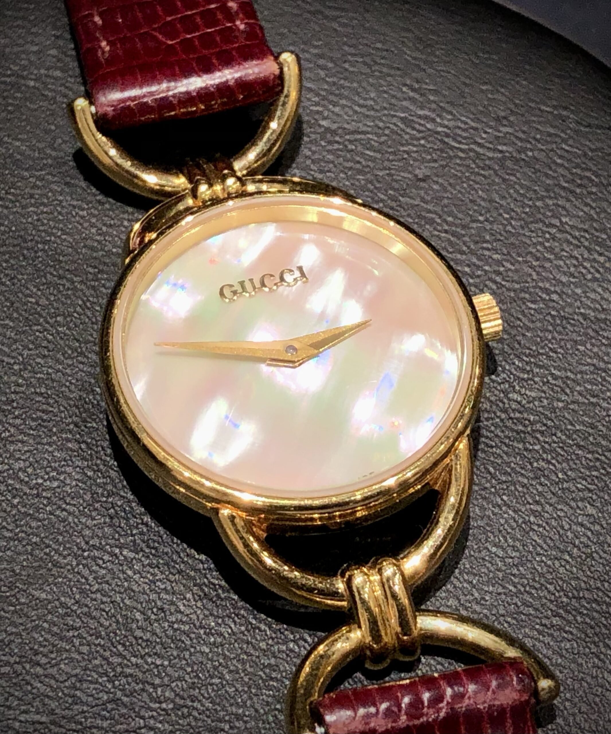 GUCCI グッチ時計のパーツ交換用パーツ