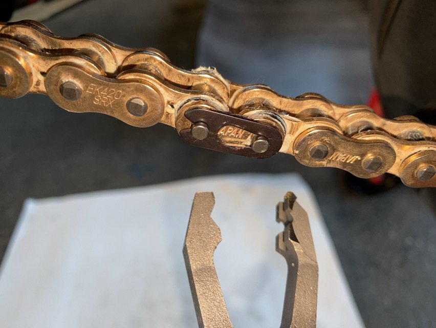 C*N様 オークション出品⭐︎クロムスフェーン0.98ct スフェーン ネックレス プラチナ オーバルカット クロム