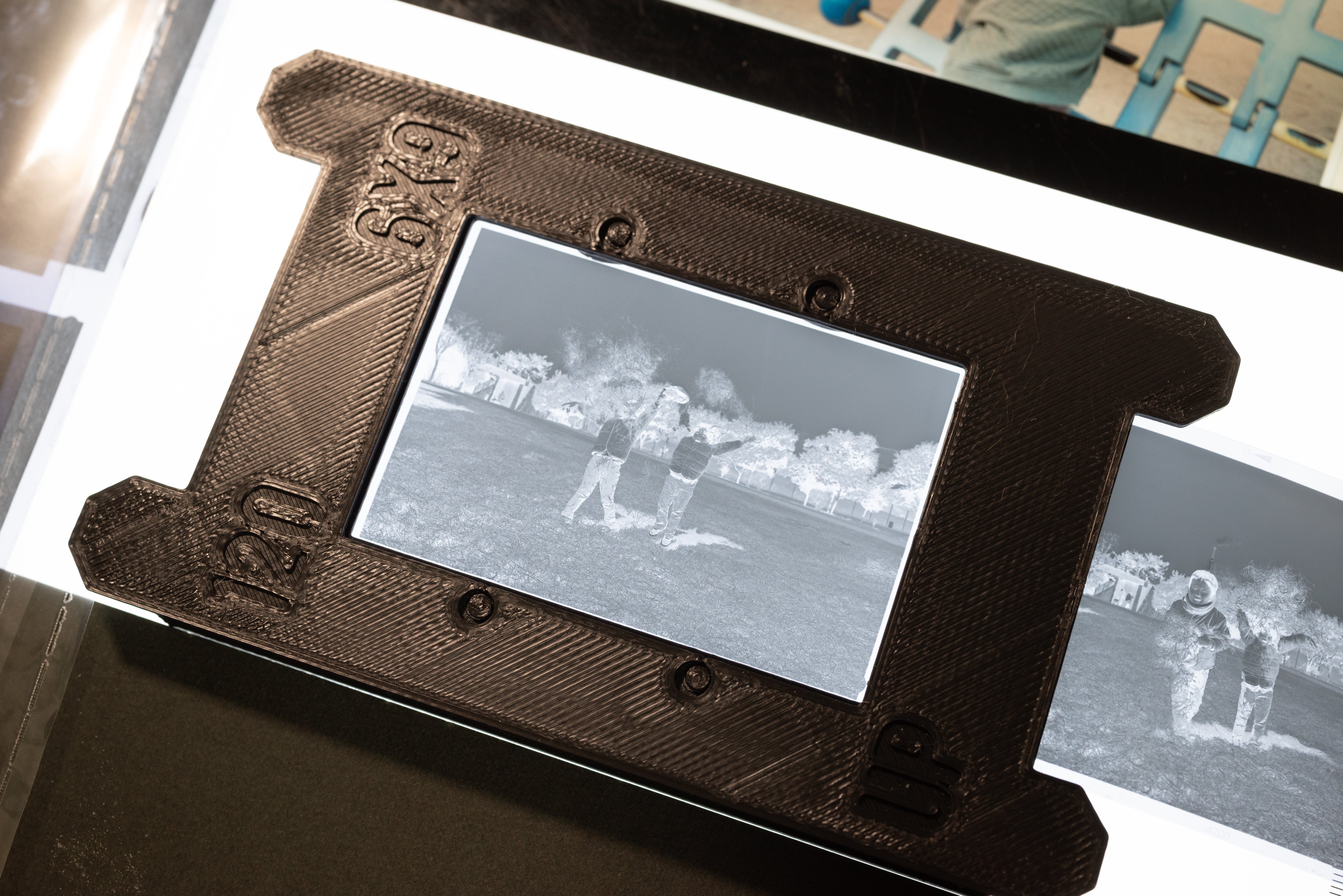 BESELER 23C Ⅲ用 ネガキャリア【35mm】(中古） Amazon | LPL ネガキャリア ユニバーサルネガキャリア ガラス付